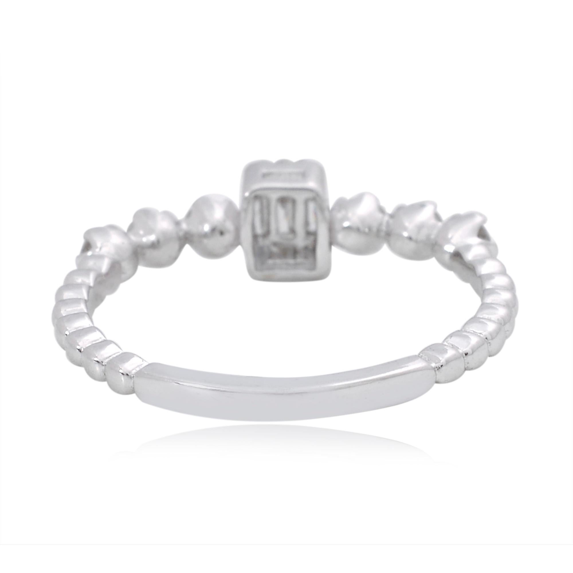 For Sale:  0.50 Carat SI Clarity HI Color Baguette Diamond Ring 18 Karat White Gold Jewelry 4