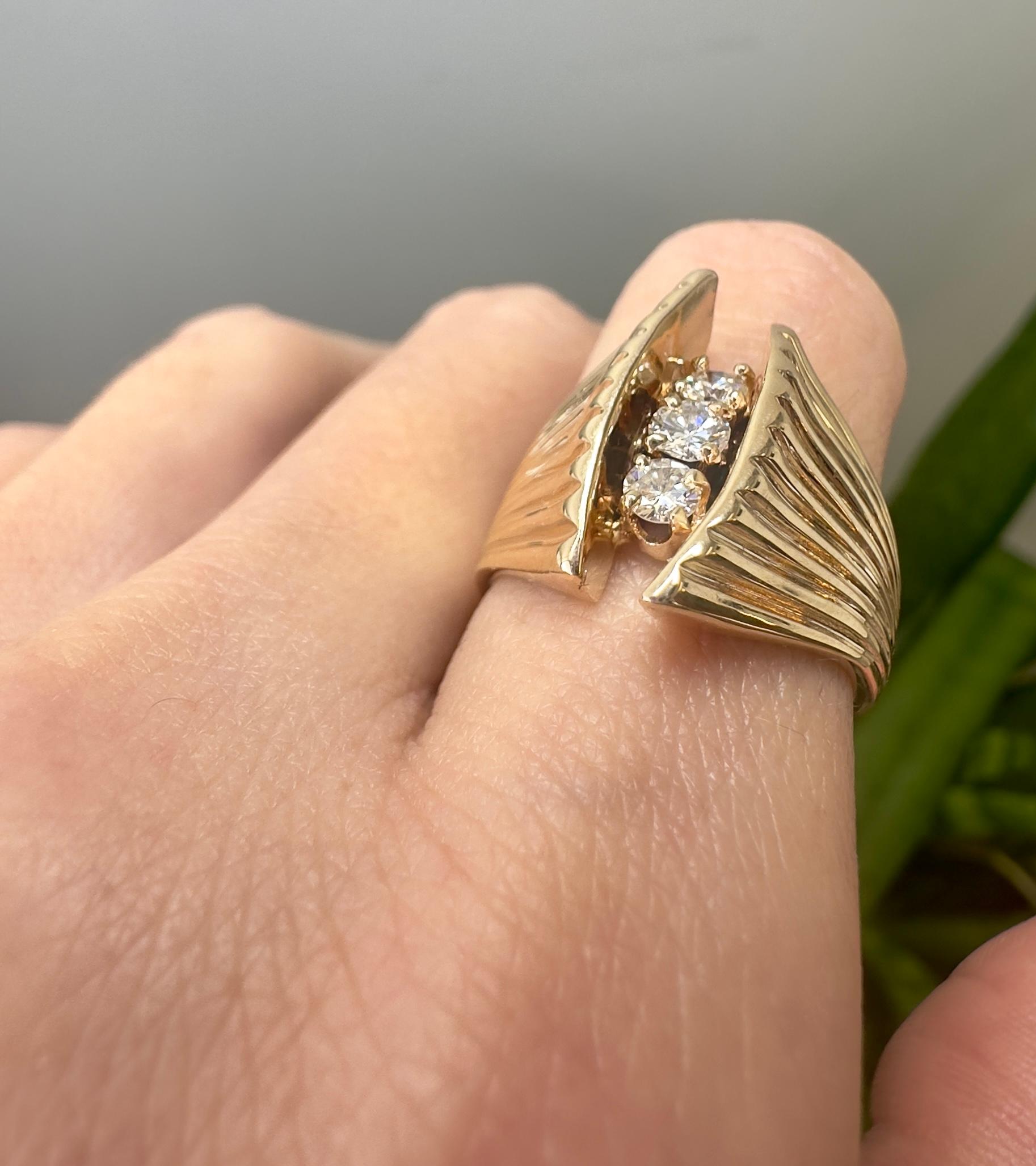 0.50 Carat Total Diamonds in 14k Yellow Gold Vintage Ring For Sale 1