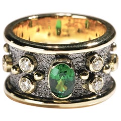 0.50 Carat Tsavorite 1 Carat Diamond 18k Yellow Gold Cigar Band Ring US Size 6