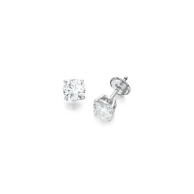 Pair of stud earrings in white gold set with natural diamonds.

Estimated total weight of diamonds: 0.50 carats

Estimated colour : F/G

Estimated purity: VVS

Dimensions : 4.05 x 4.05 x 3.88 mm (0.159 x 0.159 x 0.152 inch)

Total weight : 1.20