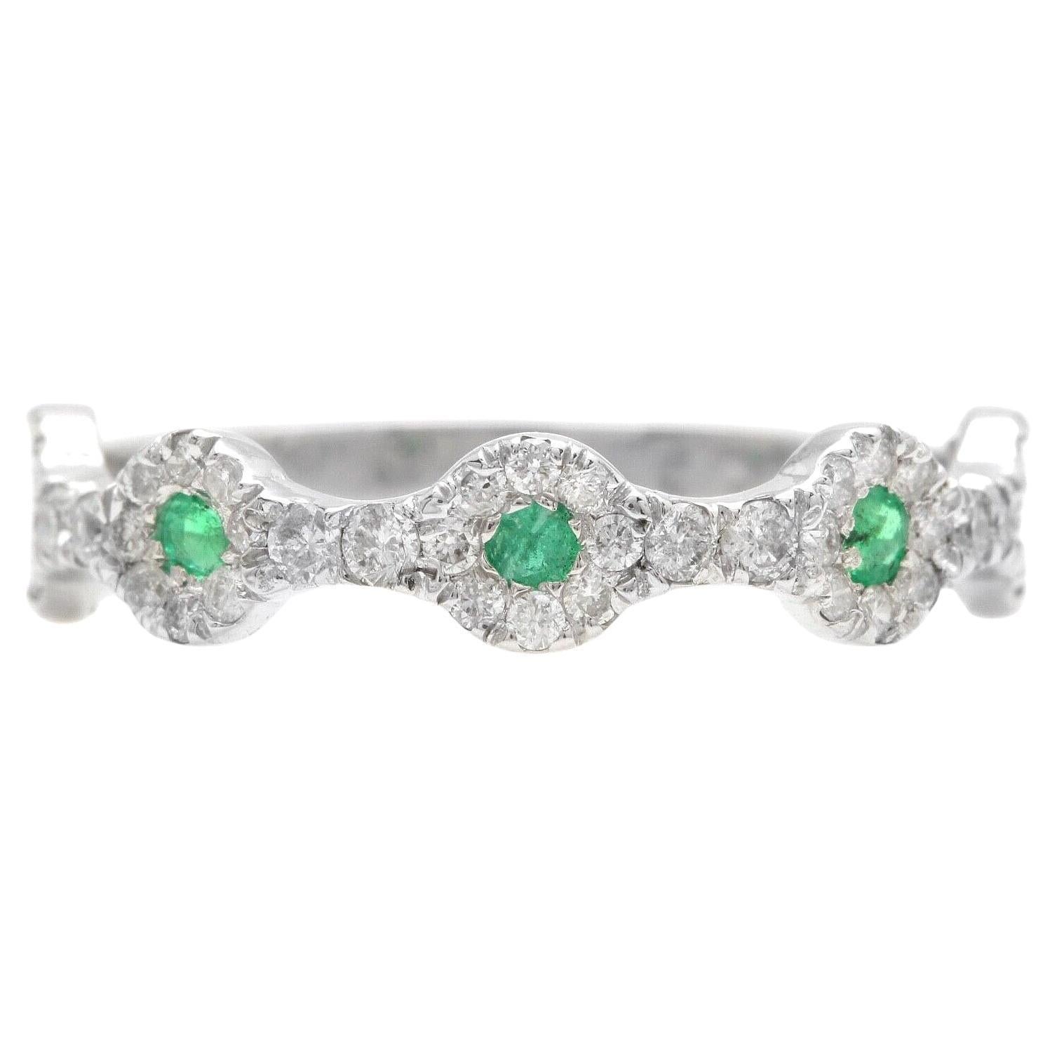0.50 Carats Natural Emerald and Diamond 14K Solid White Gold Band Ring For Sale