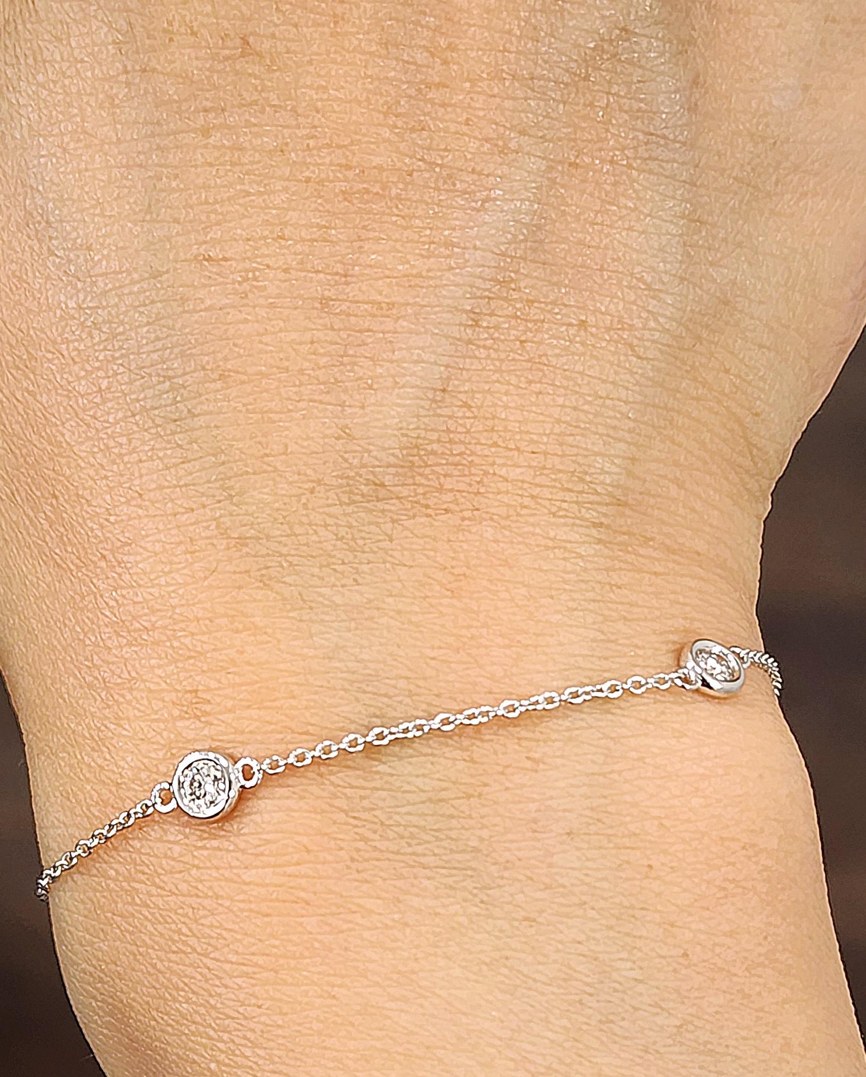 Moderno Bracciale con diamante da 0.50 carati in vendita