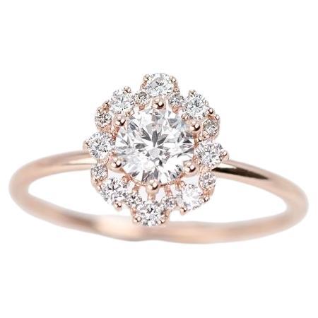 0.50 ct Round Cut Diamond Solitaire, Diamond Solitaire Ring with Edge Stone For Sale