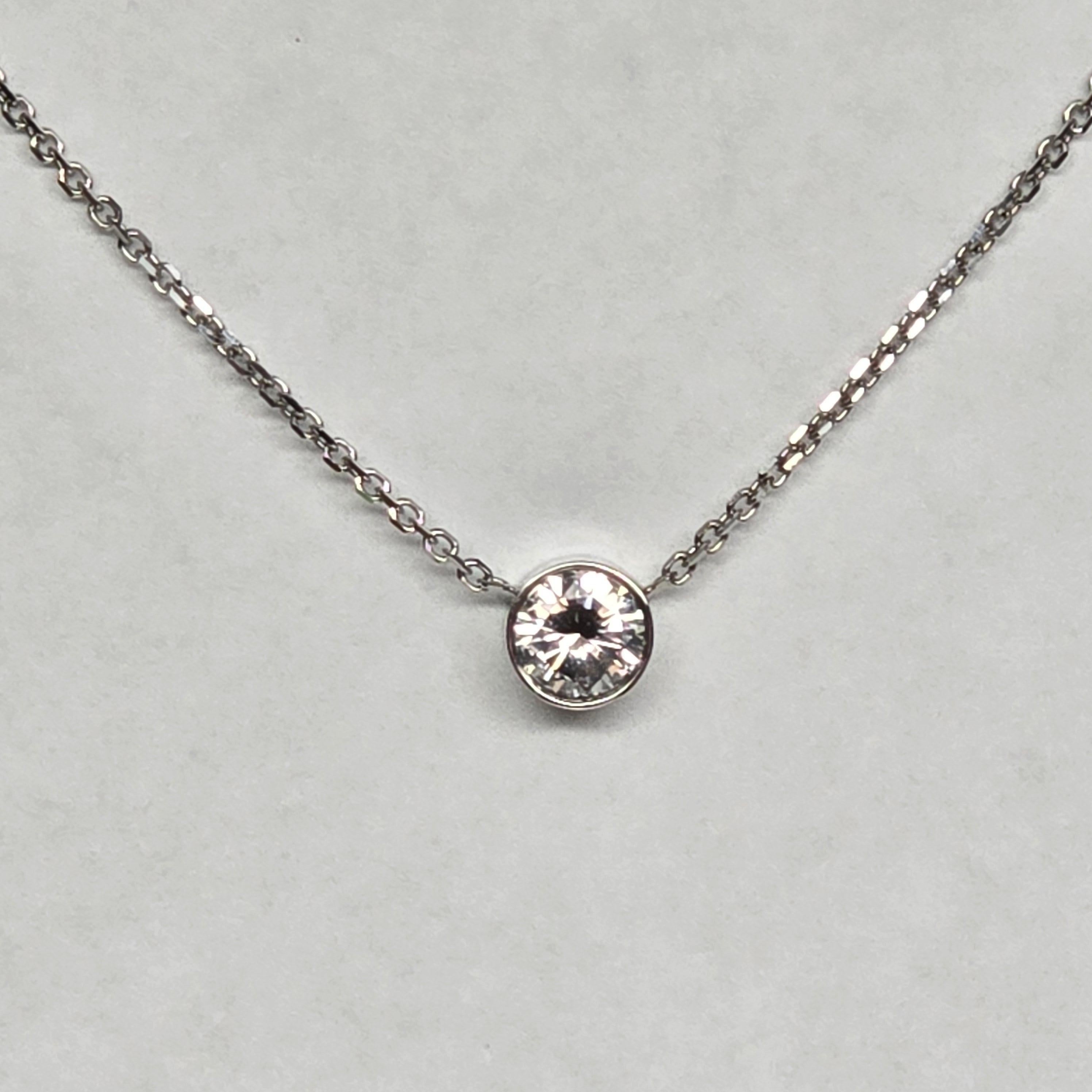 0,50ct Bezel Set Diamant-Anhänger Halskette 14KT Weißgold Weihnachtsgeschenk NY (Carréschliff) im Angebot