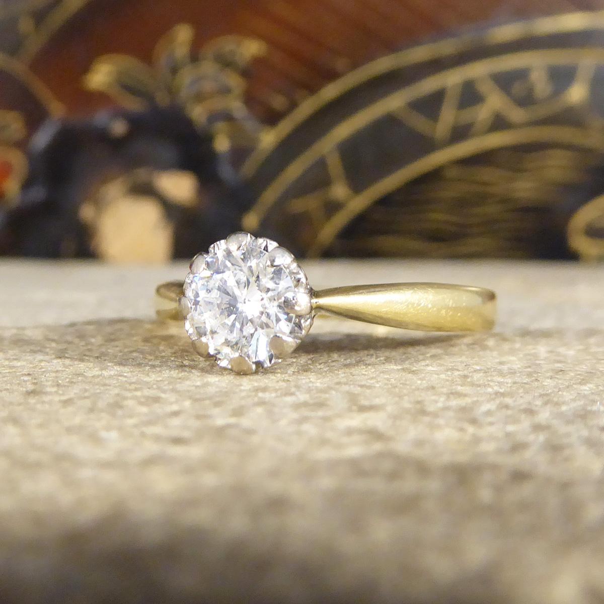 0,50 Karat Brillantschliff Diamant Solitär Verlobungsring aus 18 Karat Gold mit Illusion für Damen oder Herren