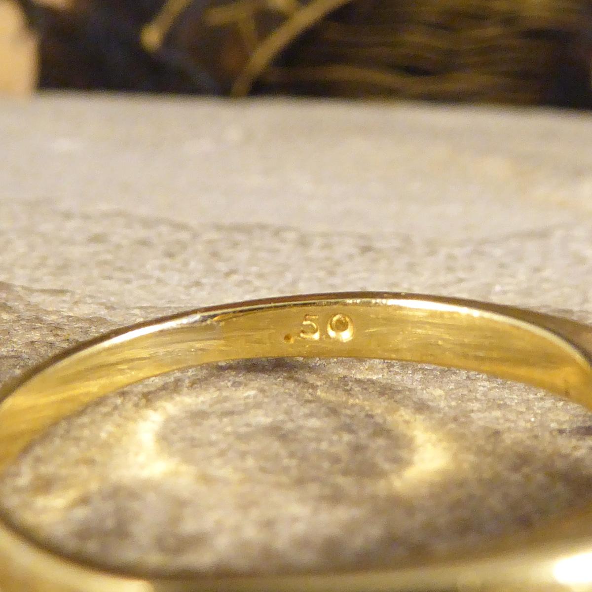 0,50 Karat Brillantschliff Diamant Solitär Verlobungsring aus 18 Karat Gold mit Illusion 1
