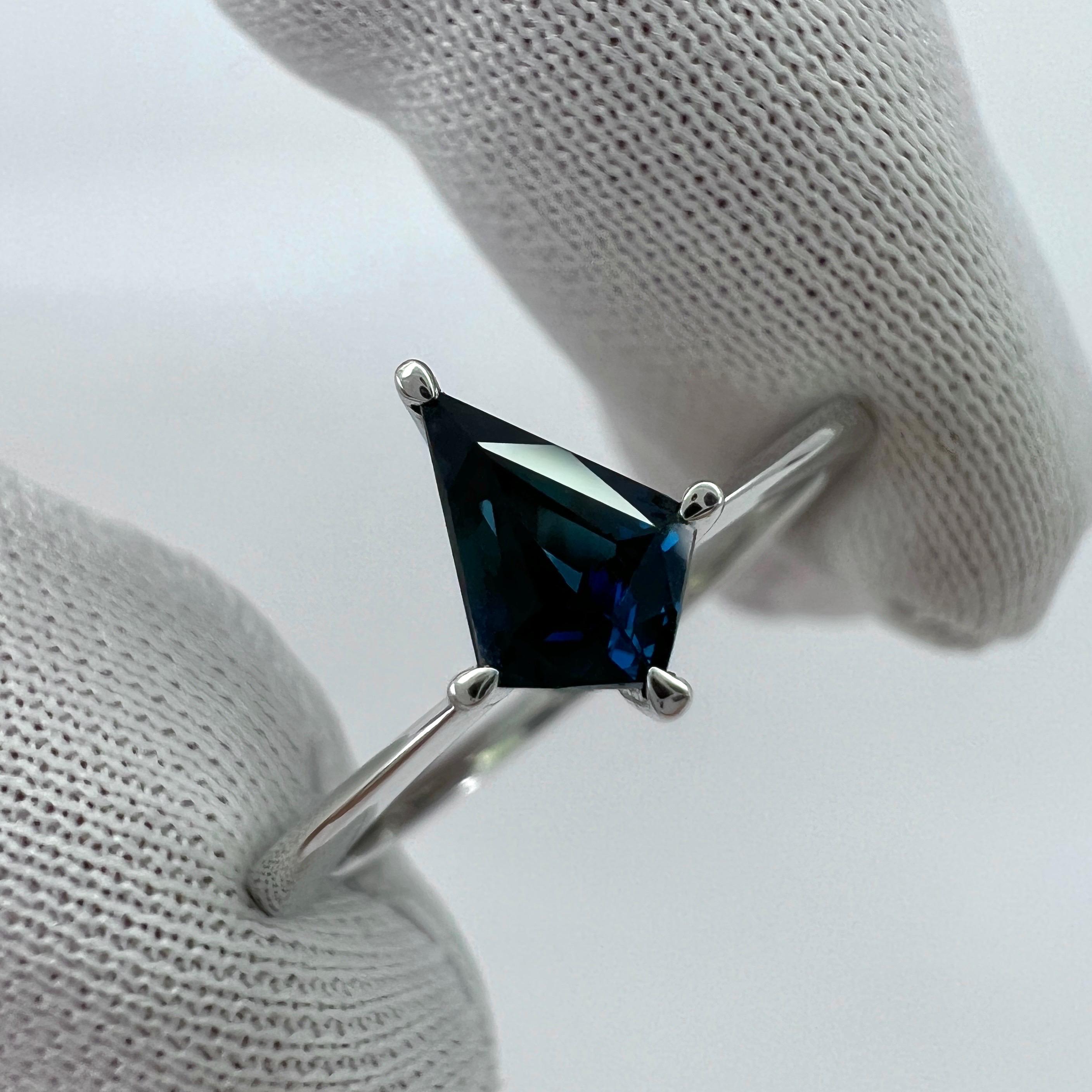 0.50ct Deep Blue Sapphire Fancy Kite Cut 18k White Gold Modern Solitaire Ring In New Condition For Sale In Birmingham, GB