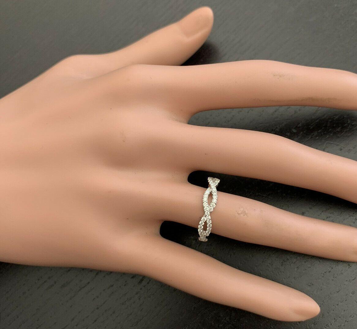 Women's 0.50 Carat Natural Diamond 14 Karat Solid White Gold Band Ring For Sale
