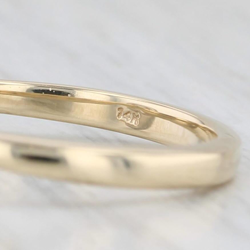 Información sobre la gema:
- Diamante natural -
Quilates - 0.50ct 
Talla - Redonda brillante
Color - H - I
Claridad - SI2

Metal: Oro blanco y amarillo de 14 quilates
Peso: 3.2 gramos 
Sellos: 14k
Altura de la cara: 7.6 mm 
Altura sobre el dedo: 6