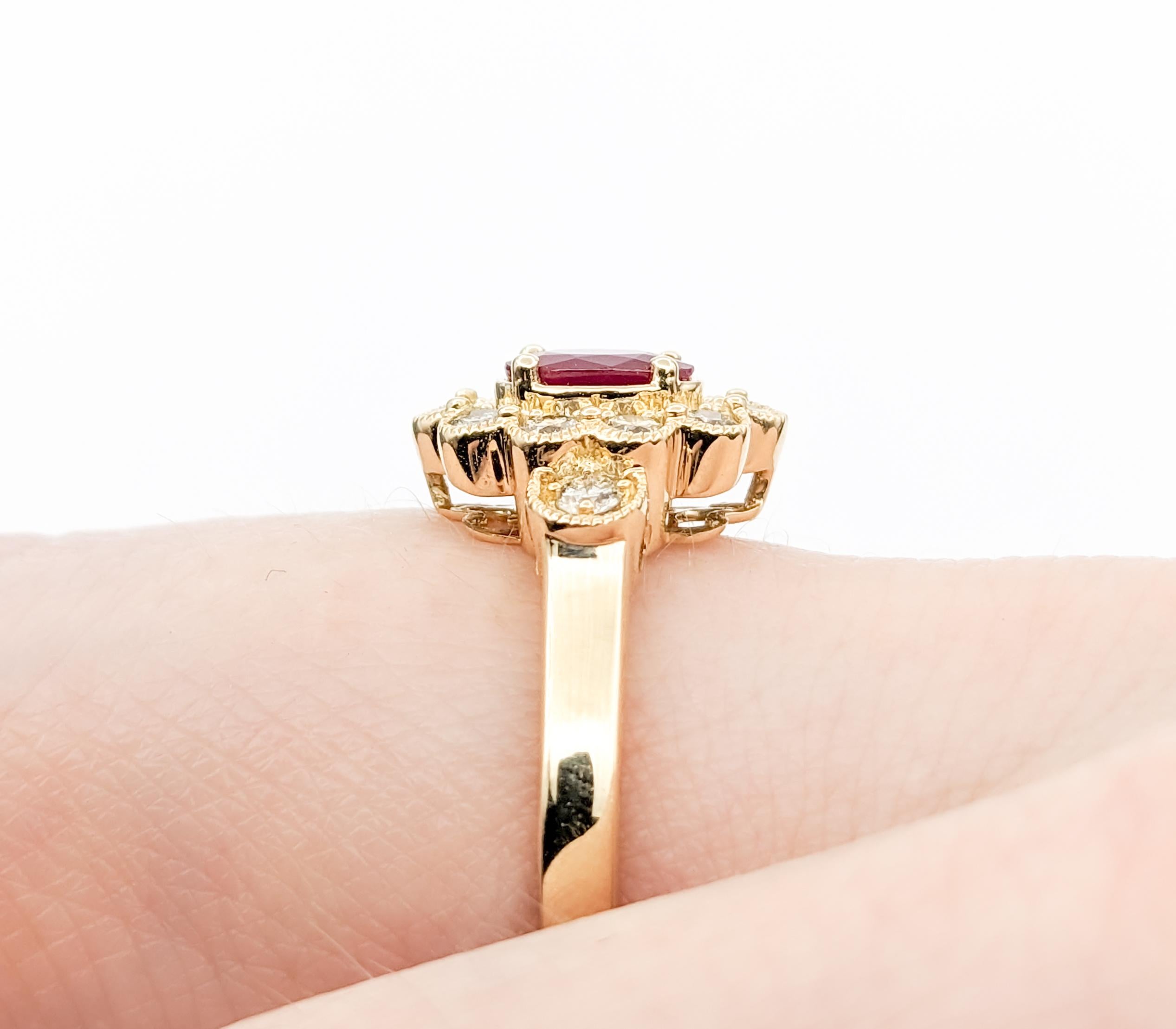 0.50ct Ruby & 0.41ctw Diamond Ring In Yellow Gold In Excellent Condition For Sale In Bloomington, MN