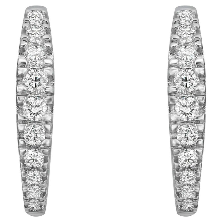 Orecchini A Cerchio Huggie Donna Con Diamanti Simulati 2.50ct VVS1 &ndash; Finitura Oro Bianco 14kt, Argento 925