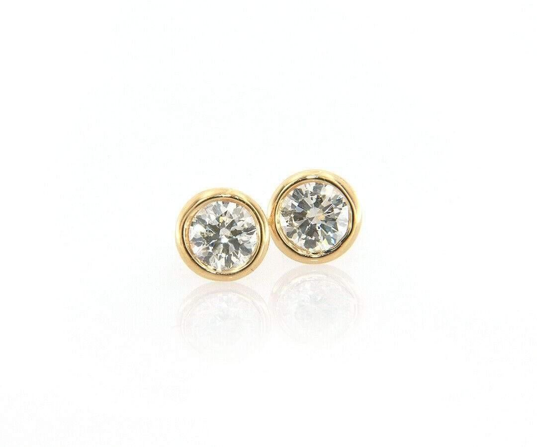 0.50ctw Diamond Bezel Set Stud Earrings in 14K Yellow Gold In Excellent Condition For Sale In Vienna, VA