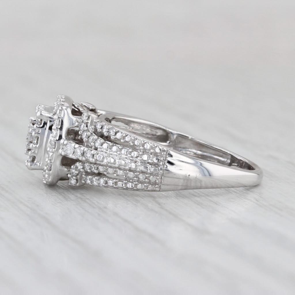 0.50ctw Diamond Cluster Halo Engagement Ring 10k White Gold Size 7.25 Unisexe en vente