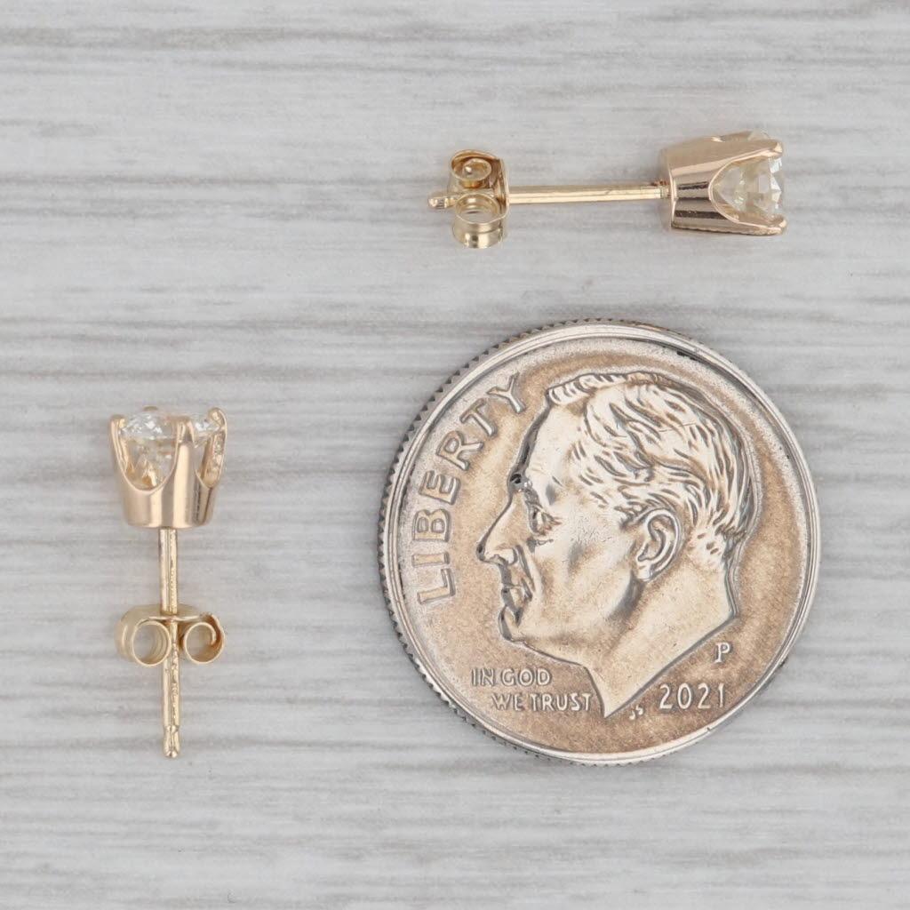 Pendientes de oro amarillo de 14k con diamante redondo solitario de 0,50 ctw 2