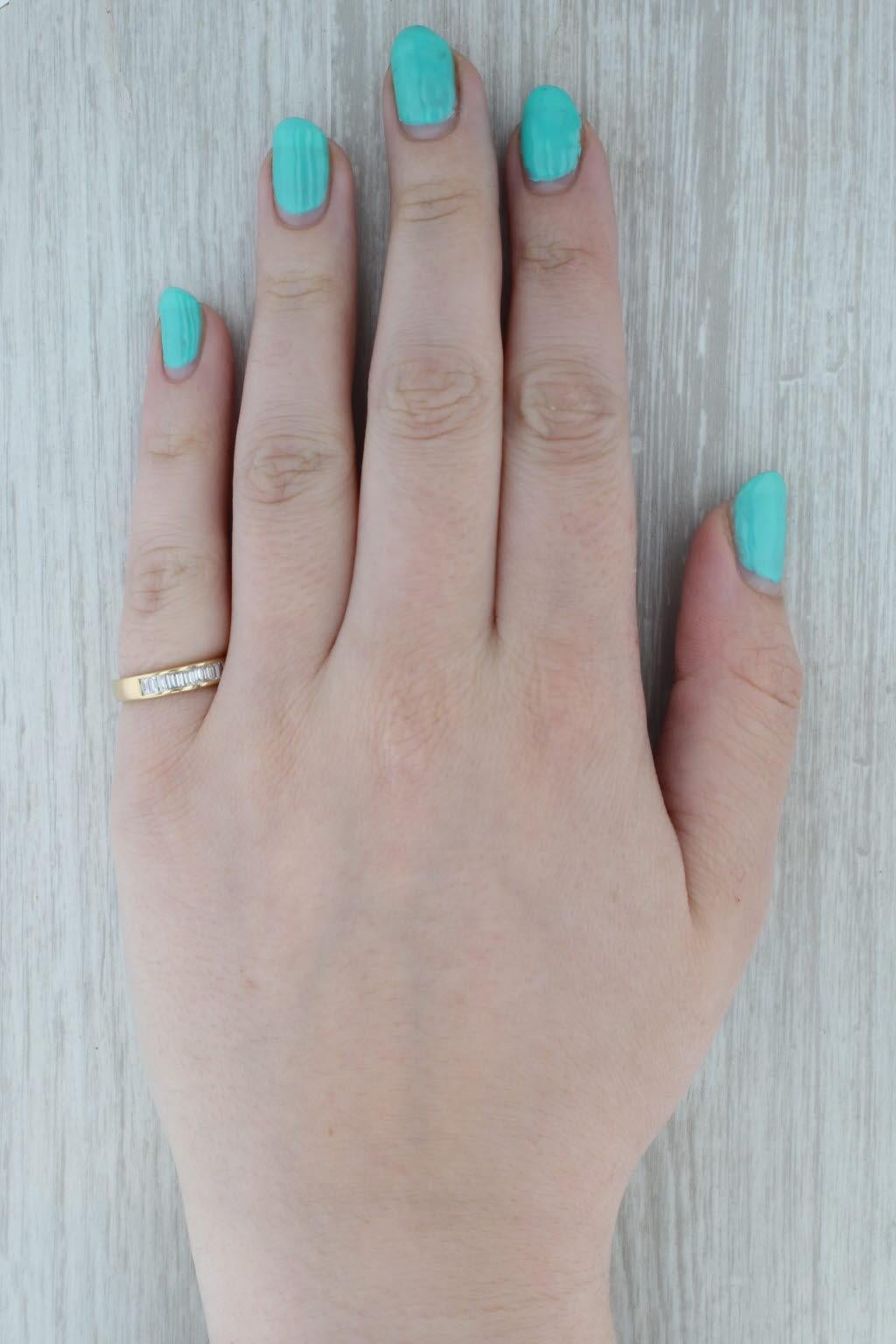 0.50ctw Diamond Wedding Band 18k Yellow Gold Size 6.25 Ring en vente 3
