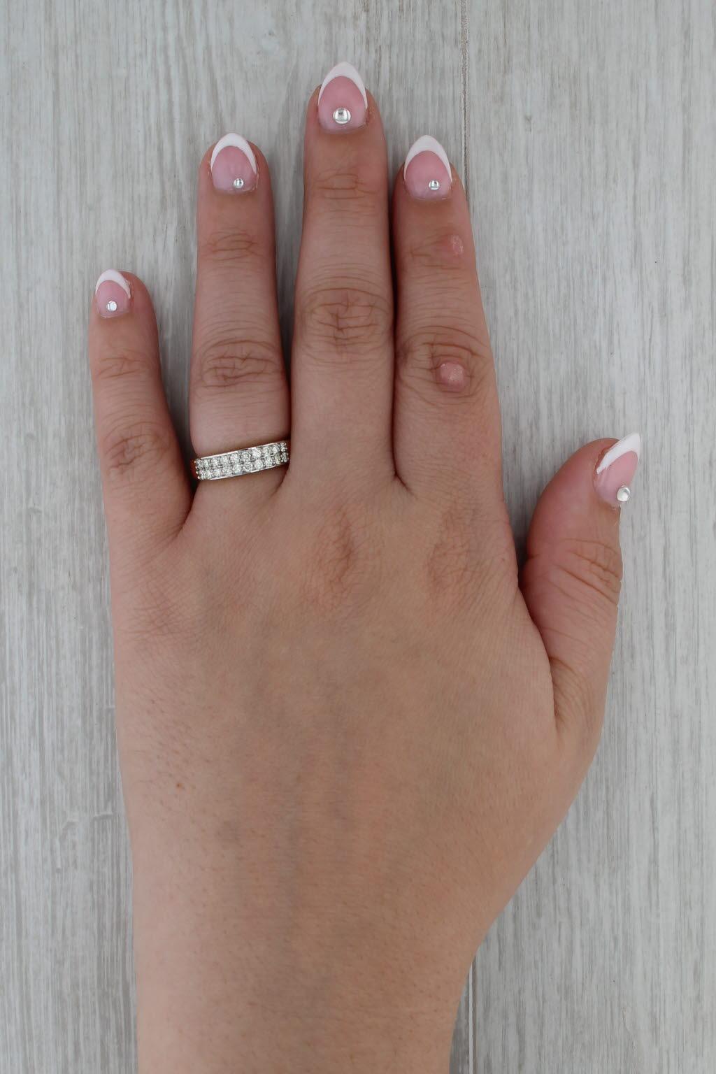 Fascia nuziale con diamante da 0,50 carati in oro giallo 18k Anello impilabile misura 6 COA Tomas RAE in vendita 3