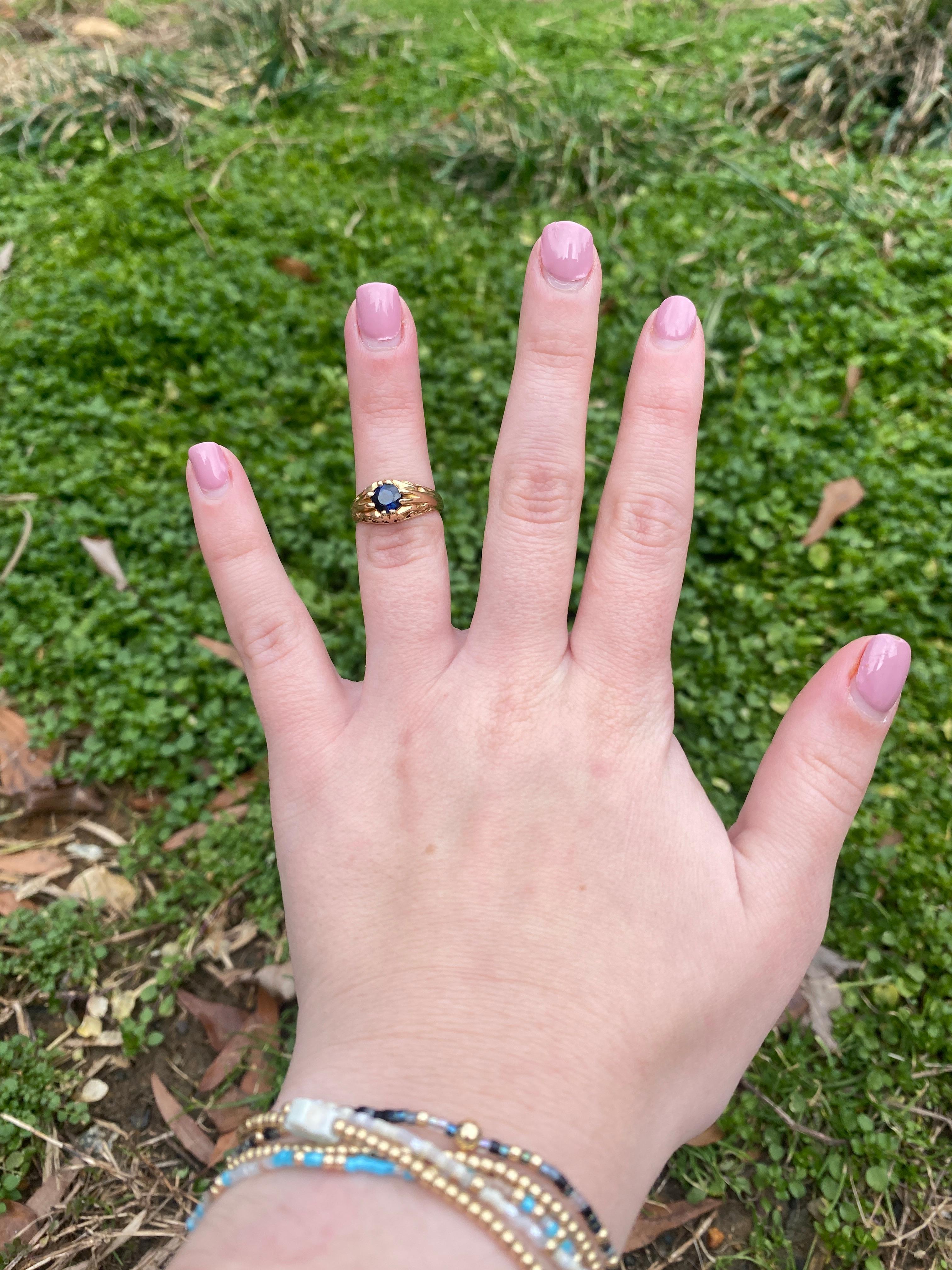 Bague ancienne tourbillonnant saphir 0,50 carat, or jaune 14 carats, taille de bague 4,75 en vente 1