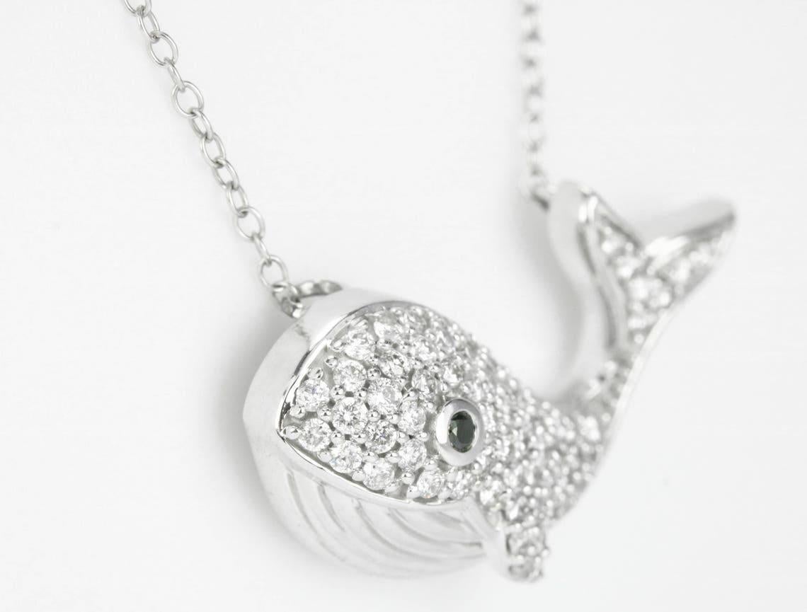 Modern 0.50pts Diamond & Sapphire Whale Necklace 14K Gold Nautical Pendant For Sale