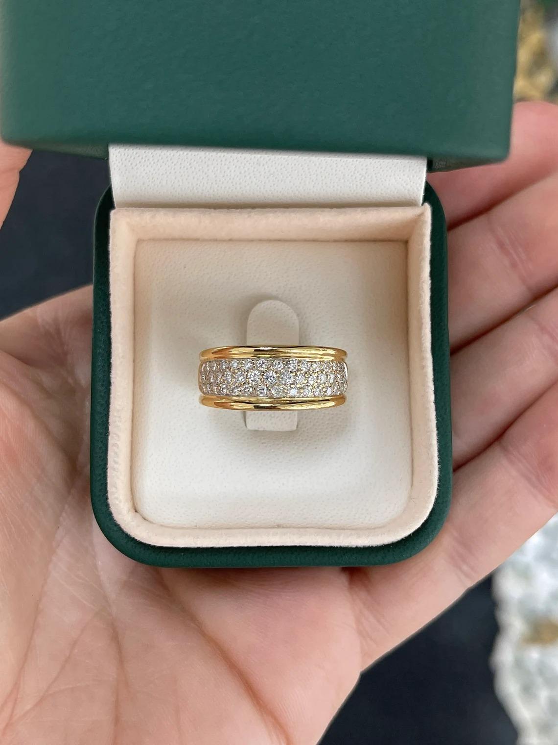Bague jonc épaisse en or 18 carats avec diamants taille ronde brillants naturels de 0,50 carat cw Pour femmes en vente