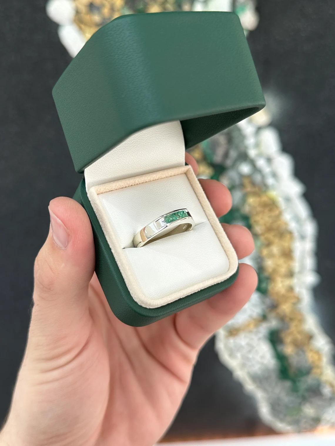 0.50tcw SS Men's Three Stone Natural Medium Green Princess Cut Emerald Band Ring For Sale 3