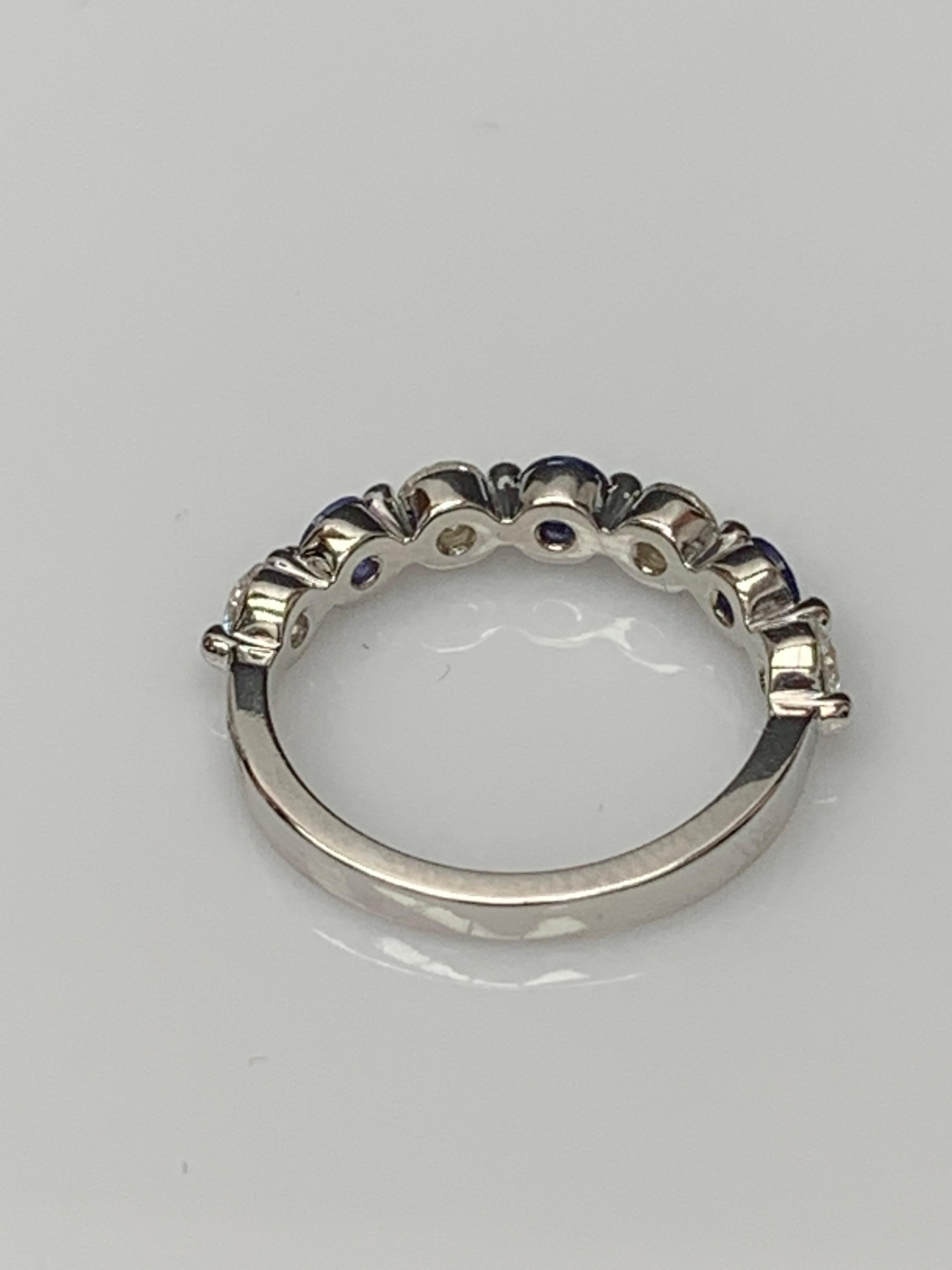 0,51 quilates zafiro talla brillante y diamante 7 piedras Alianza de boda Oro blanco de 14 quilates en venta 6