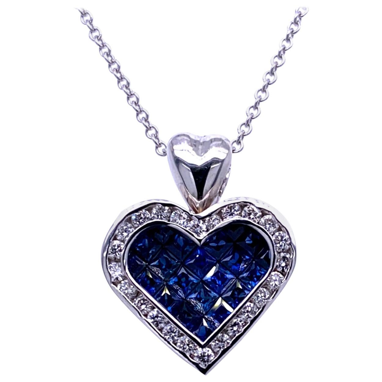 0.51 Carat Diamond/1.47 Carat Blue Sapphire 18K Gold Hearts Pendant Necklace For Sale