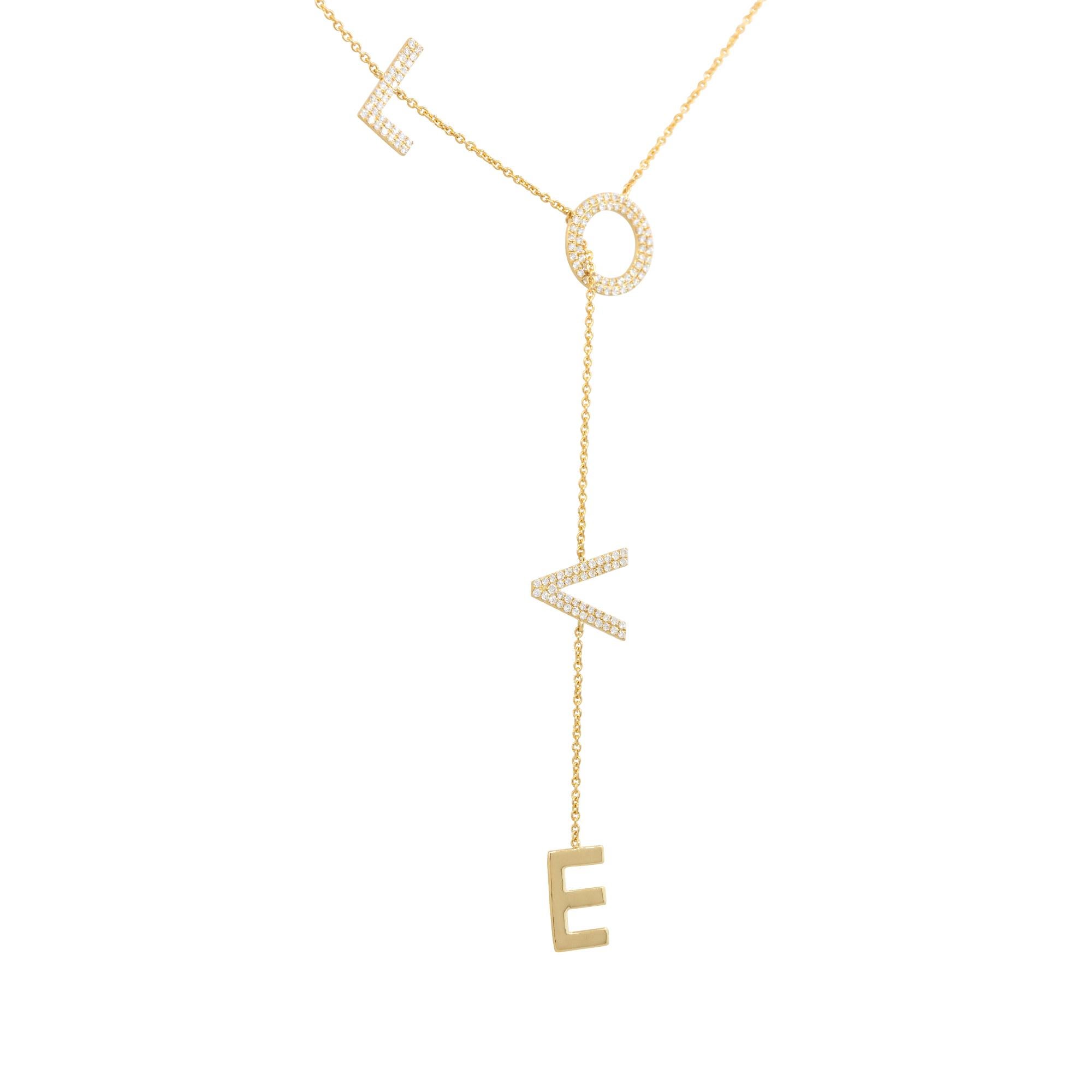 Moderne Collier pendentif LOVE en or 18 carats avec diamants 0,51 carat, en stock en vente
