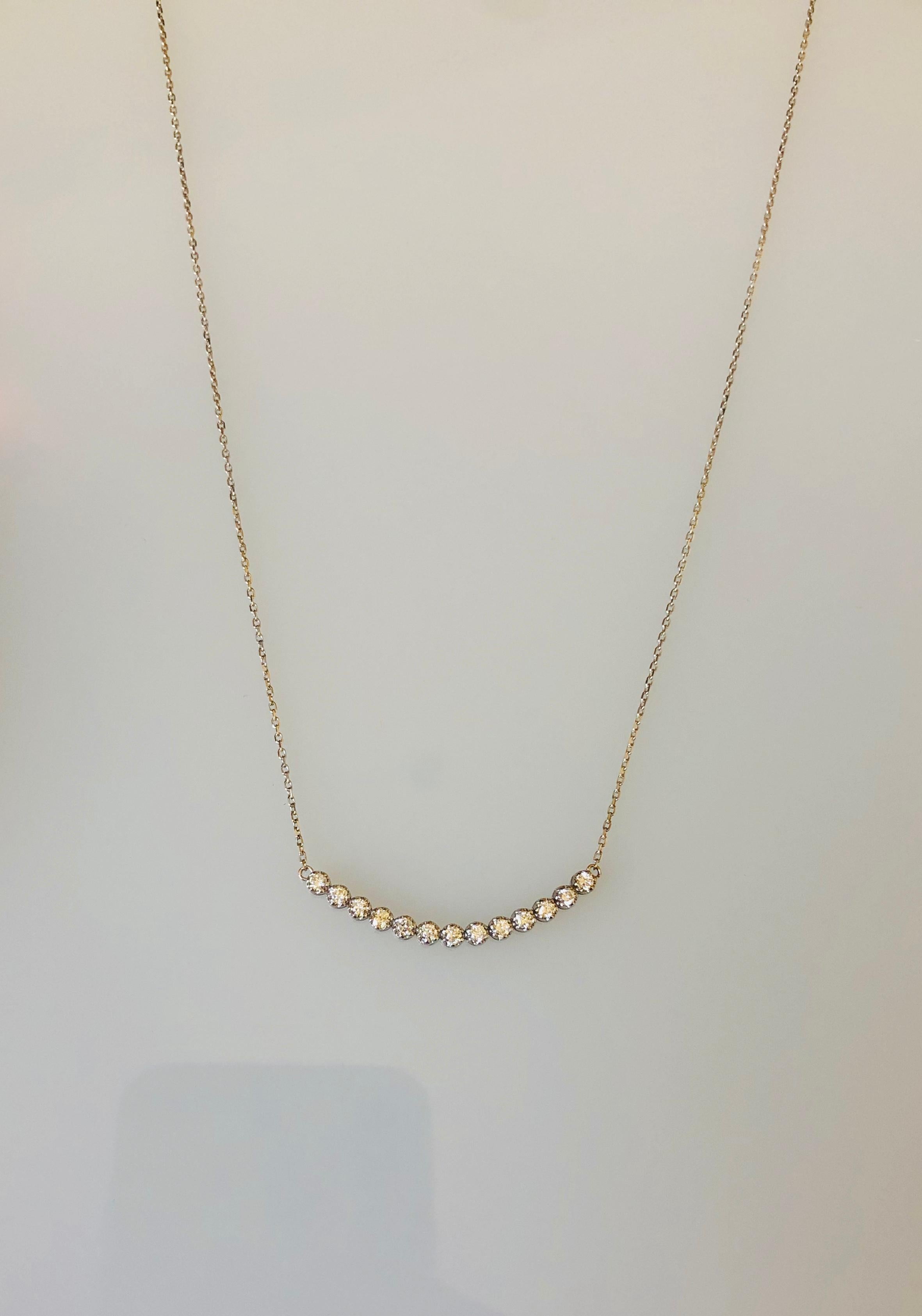 0.51 Carat Diamond Pendant with Chain Necklace 14 Karat Yellow Gold In New Condition In Los Angeles, CA