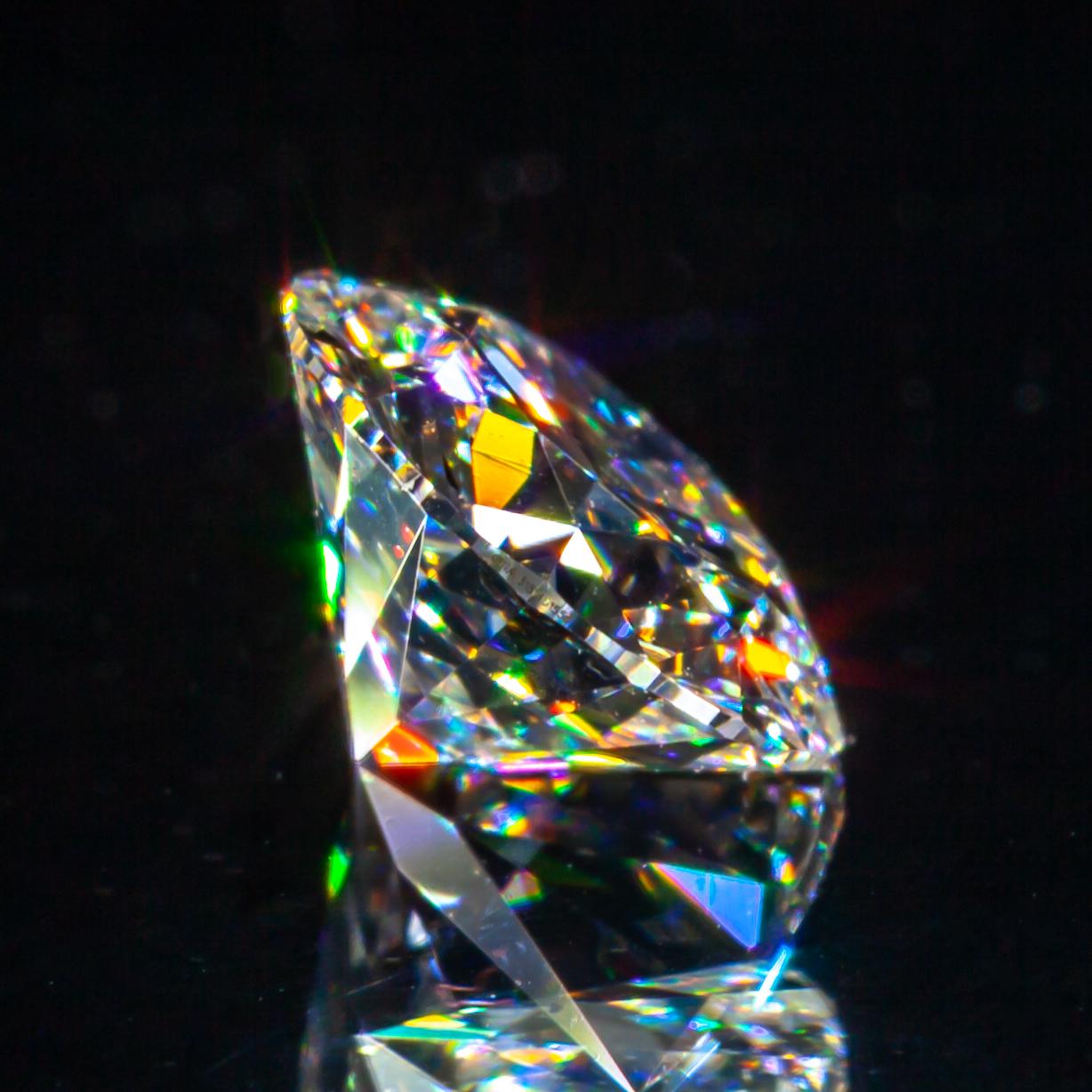 Moderne Diamant taille ronde brillant de 0,51 carat non serti F/ VS1 certifié GIA en vente