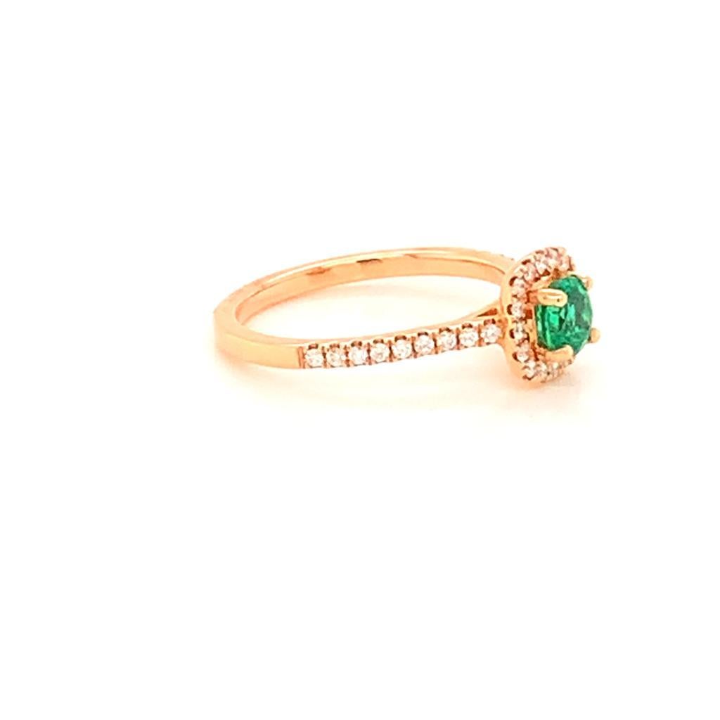 Round Cut 0.51 Carat Round Brilliant Emerald and 0.32 Carat Diamond Ring in 18K Rose Gold For Sale
