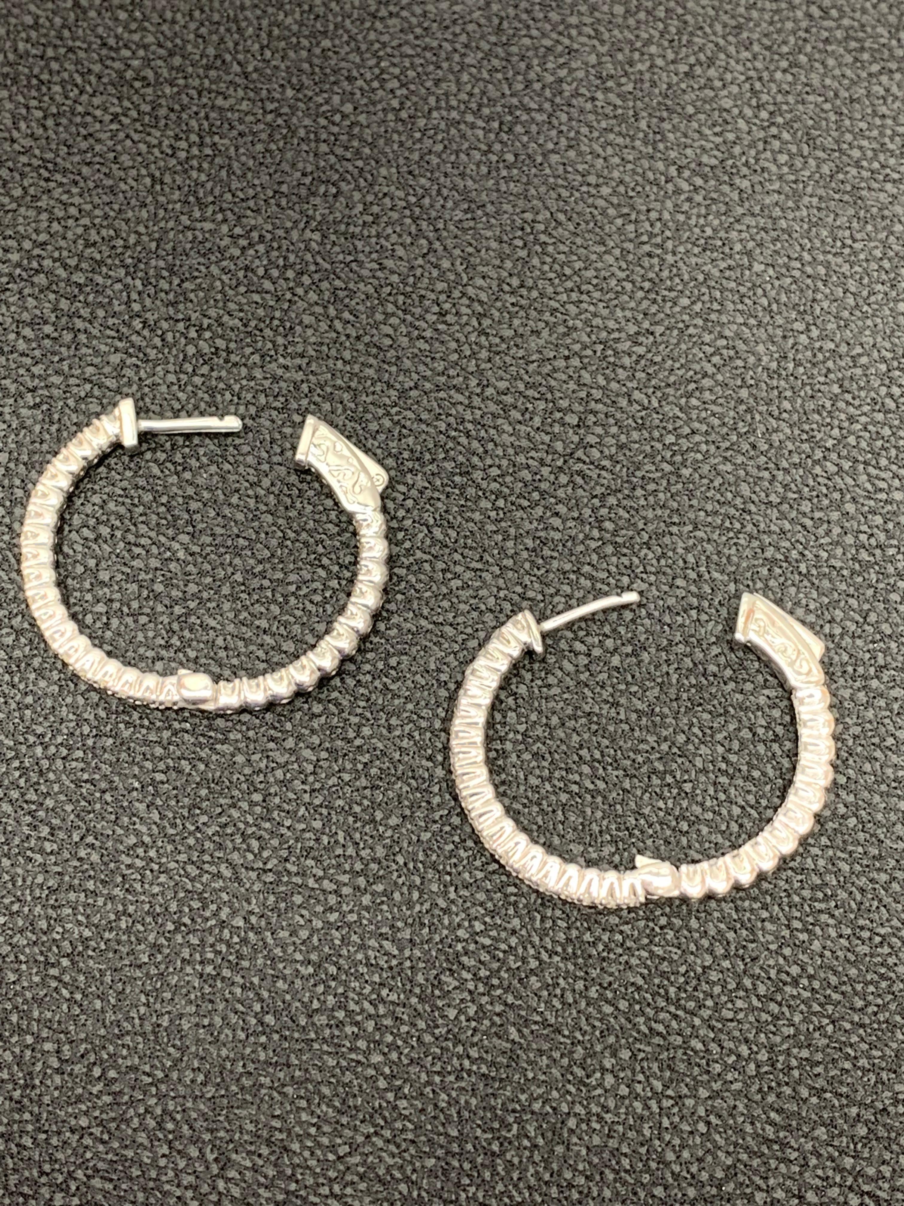 0.51 Carat Round Cut Diamond Hoop Earrings in 14k White Gold For Sale 2