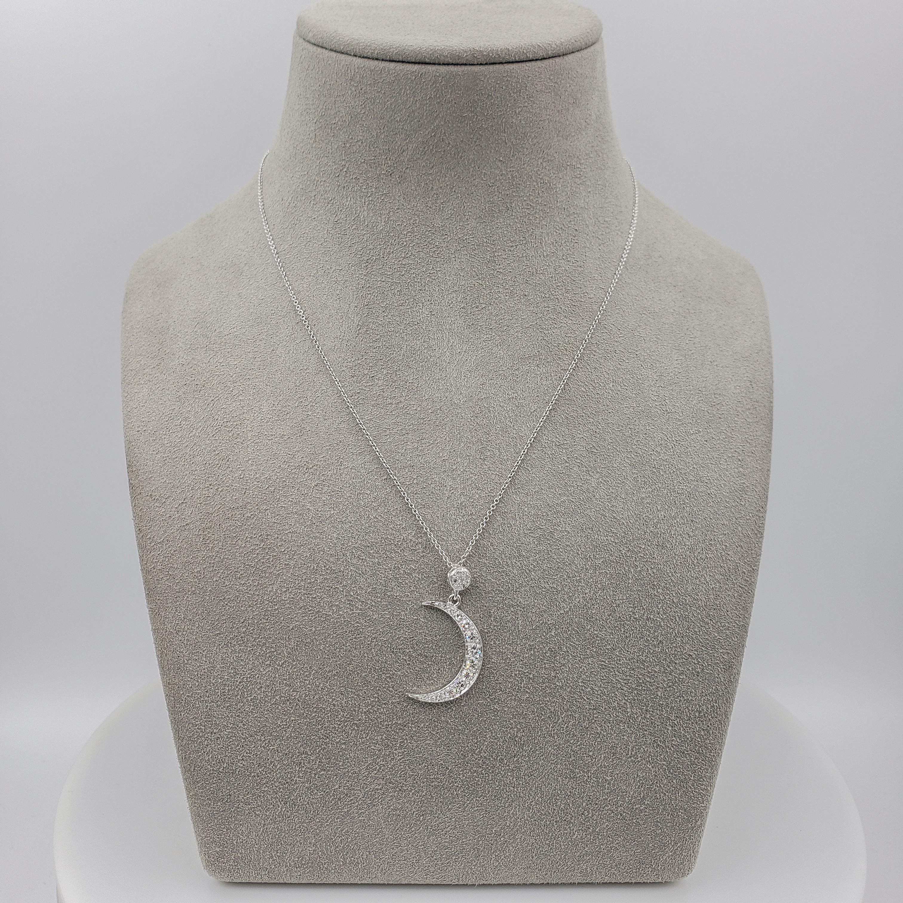 Roman Malakov 0.51 Carats Total Round Diamond Crescent Moon Pendant Necklace In Excellent Condition For Sale In New York, NY