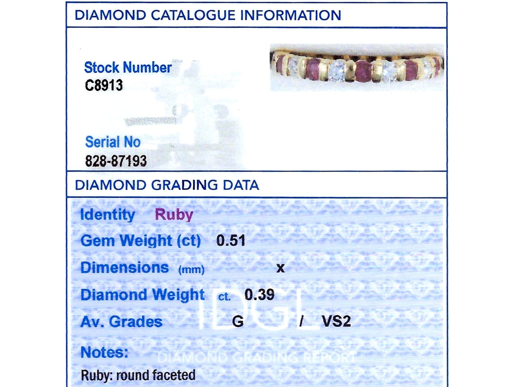 0.51 Carat Ruby and 0.39 Carat Diamond 18k Yellow Gold Eternity Ring Circa 1980 For Sale 3