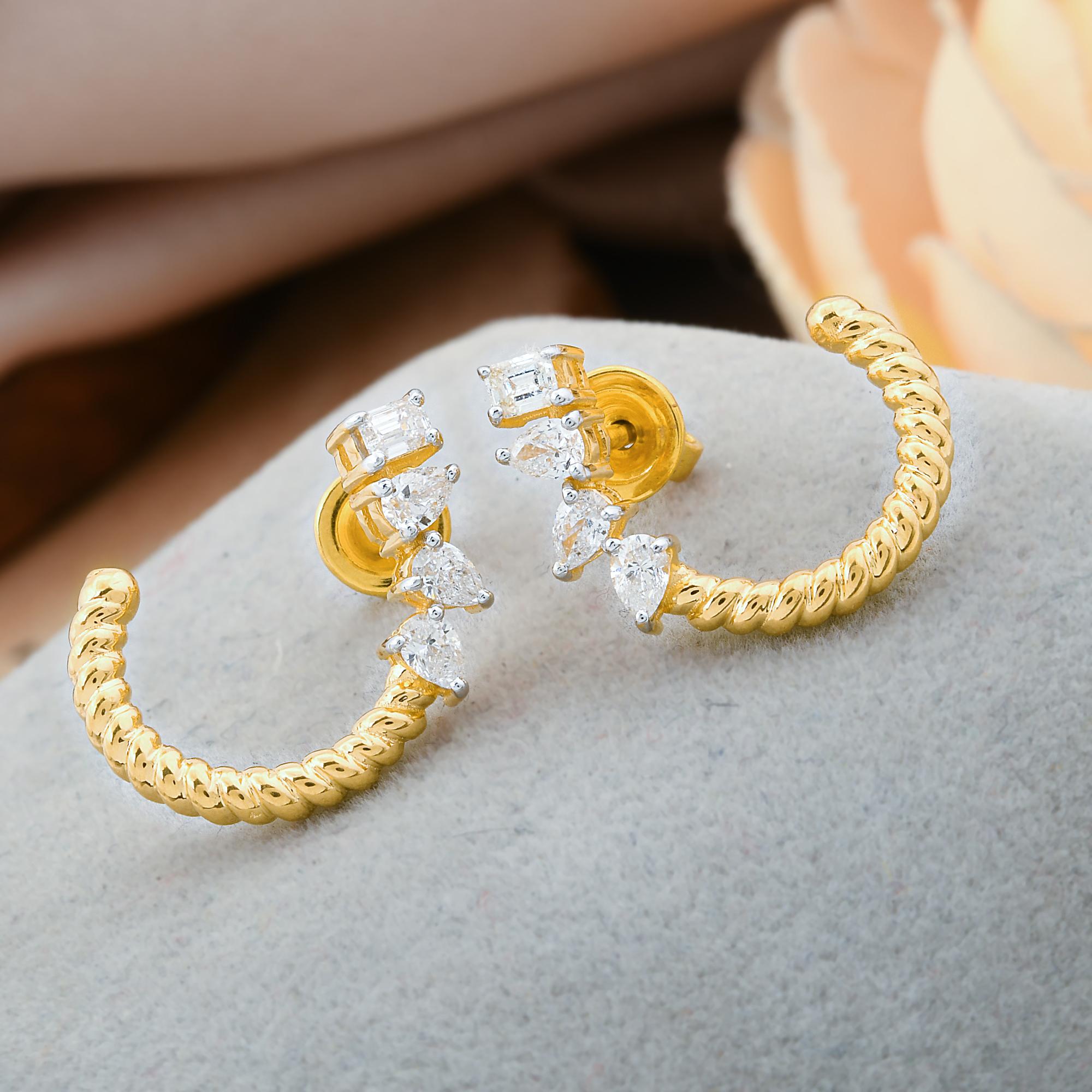0,51 Karat SI/HI Birnen- und Smaragdschliff Diamant-Ohrringe mit halber Creolen aus 18 Karat Gelbgold (Moderne) im Angebot