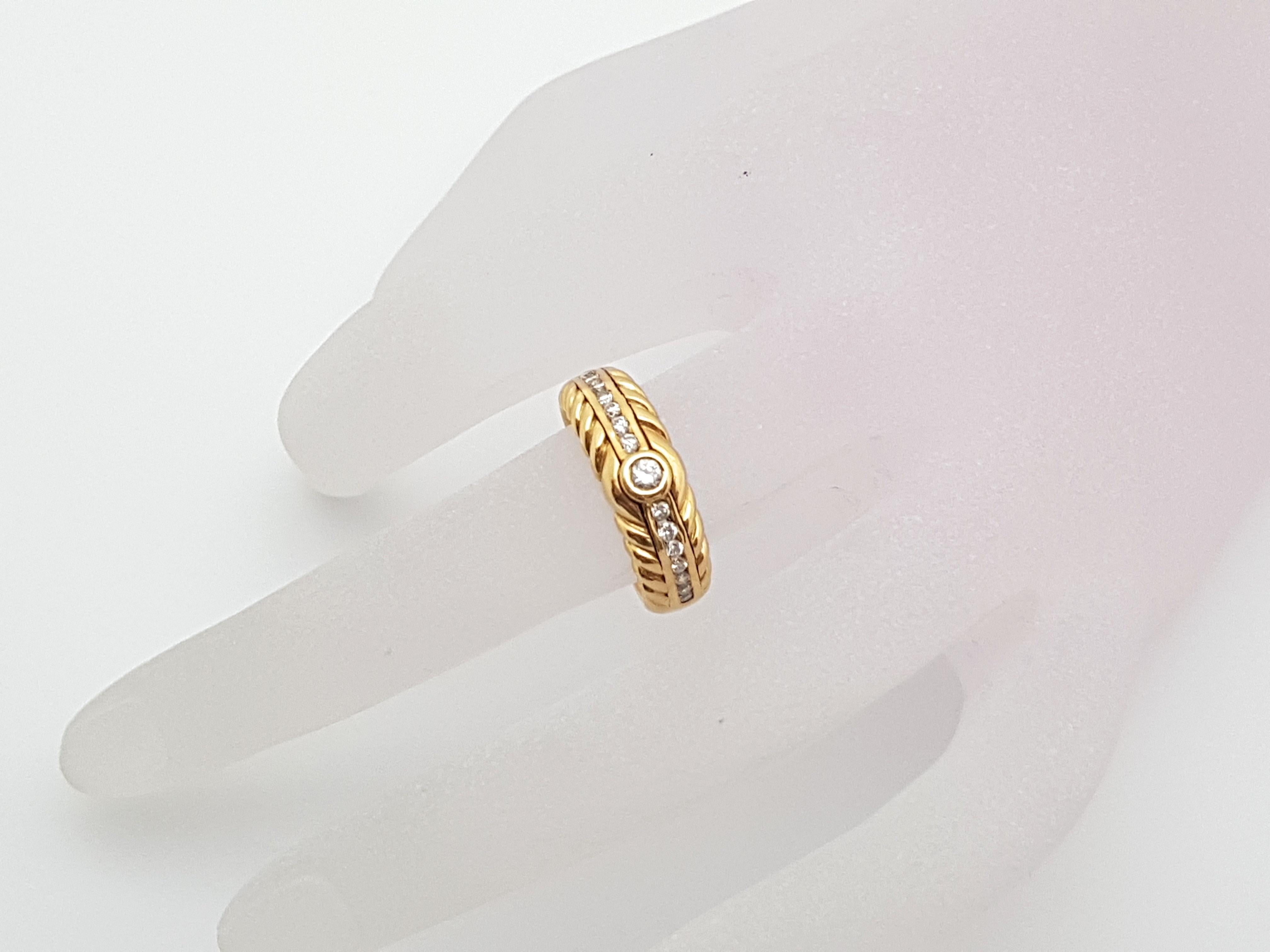 Women's 0.52 Carat 18 Karat Yellow Gold Diamond Ring For Sale