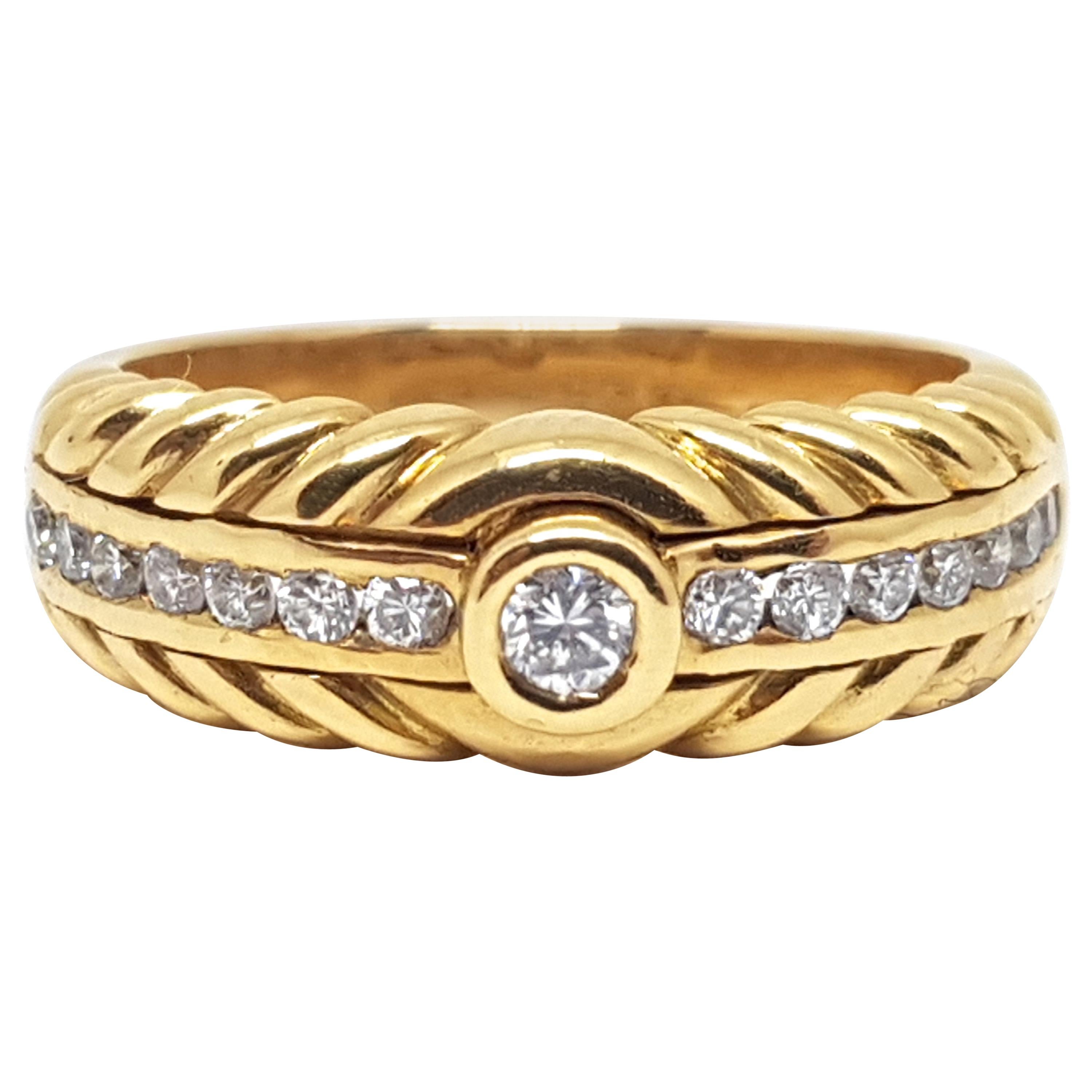 0.52 Carat 18 Karat Yellow Gold Diamond Ring For Sale