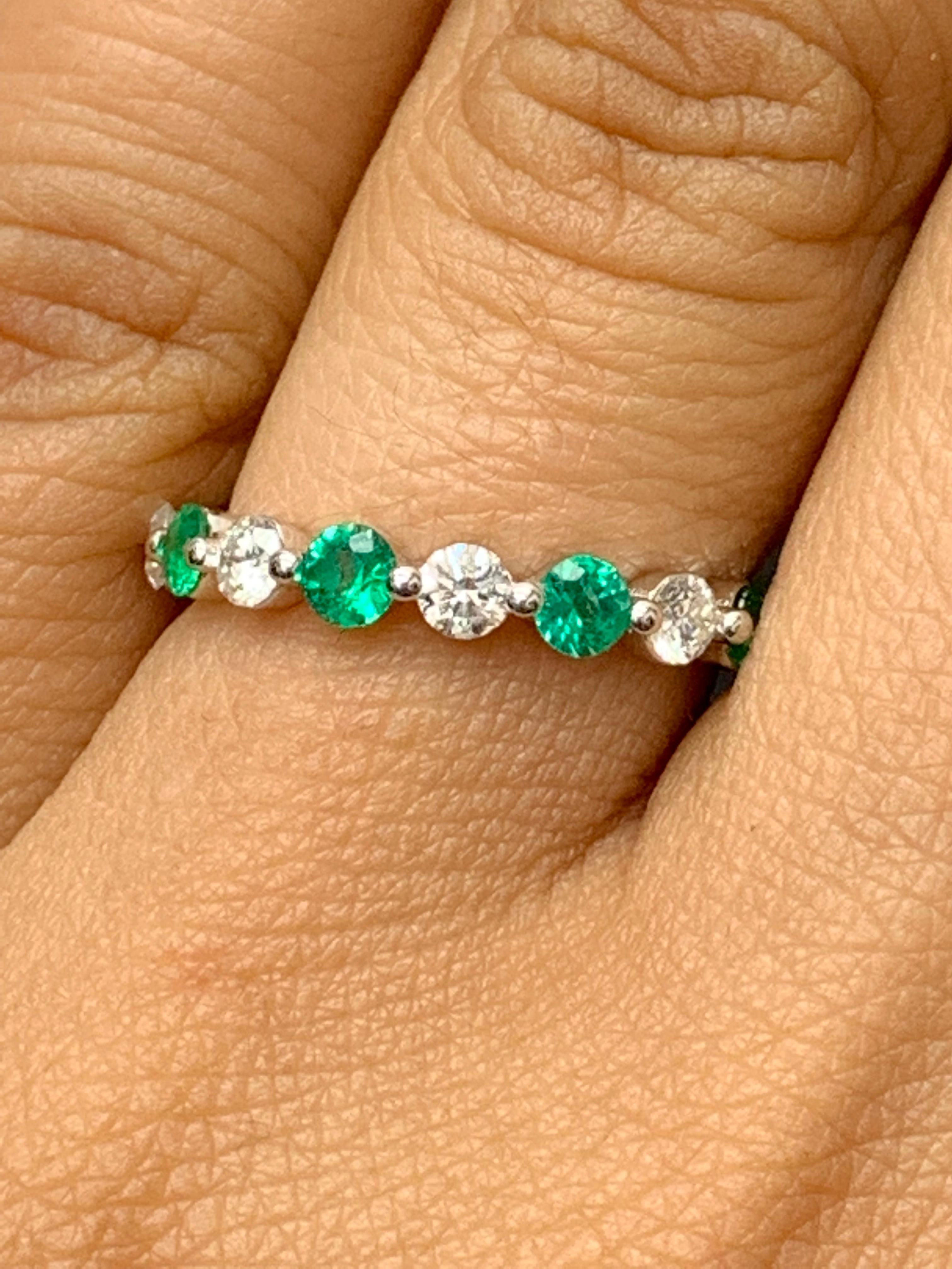 Women's 0.52 Carat Brilliant Cut Emerald and Diamond 9 Stone Wedding Band 14K Whitegold For Sale