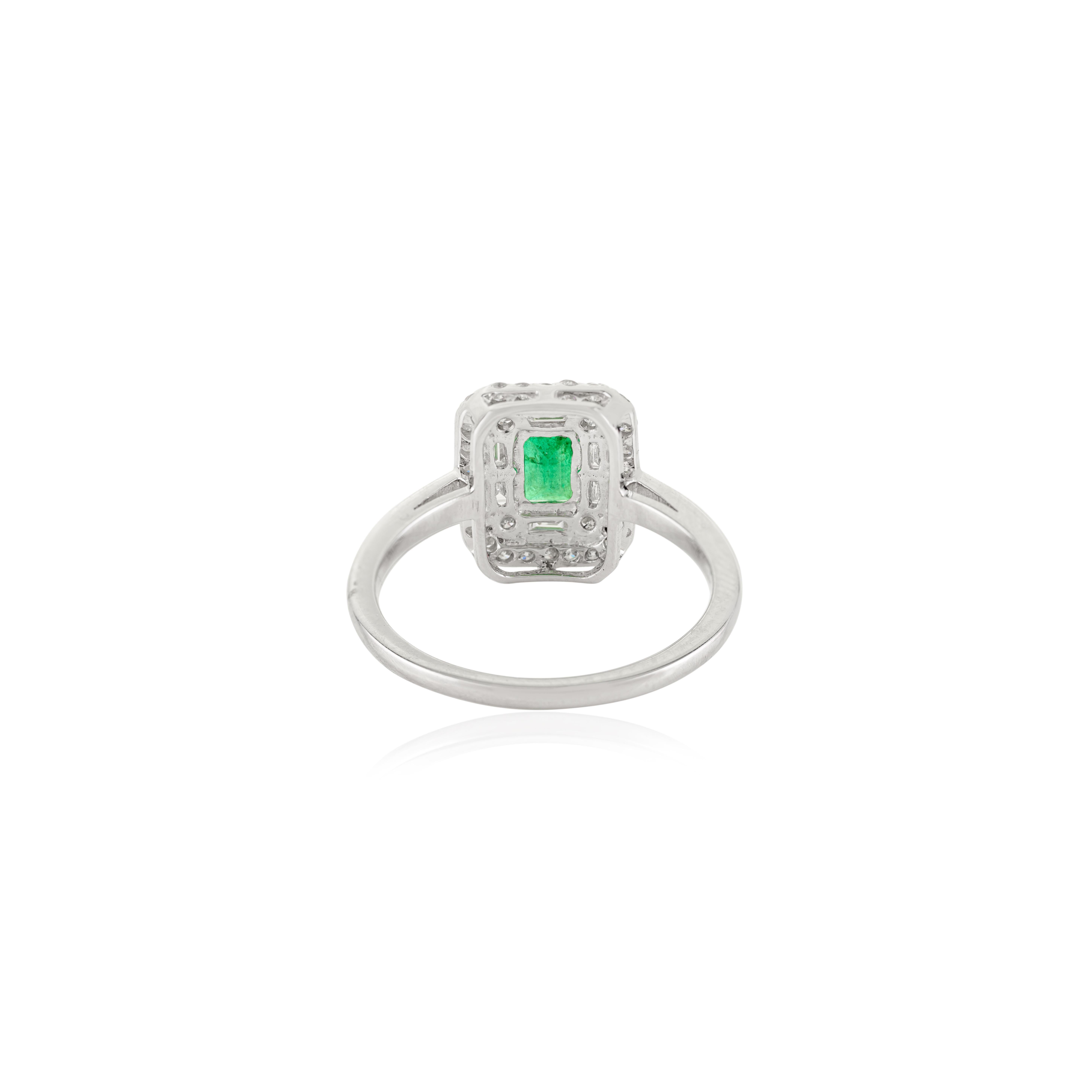 in vendita:  Anello di fidanzamento con diamante smeraldo verde intenso da 0,52 carati in oro bianco massiccio 14k 3