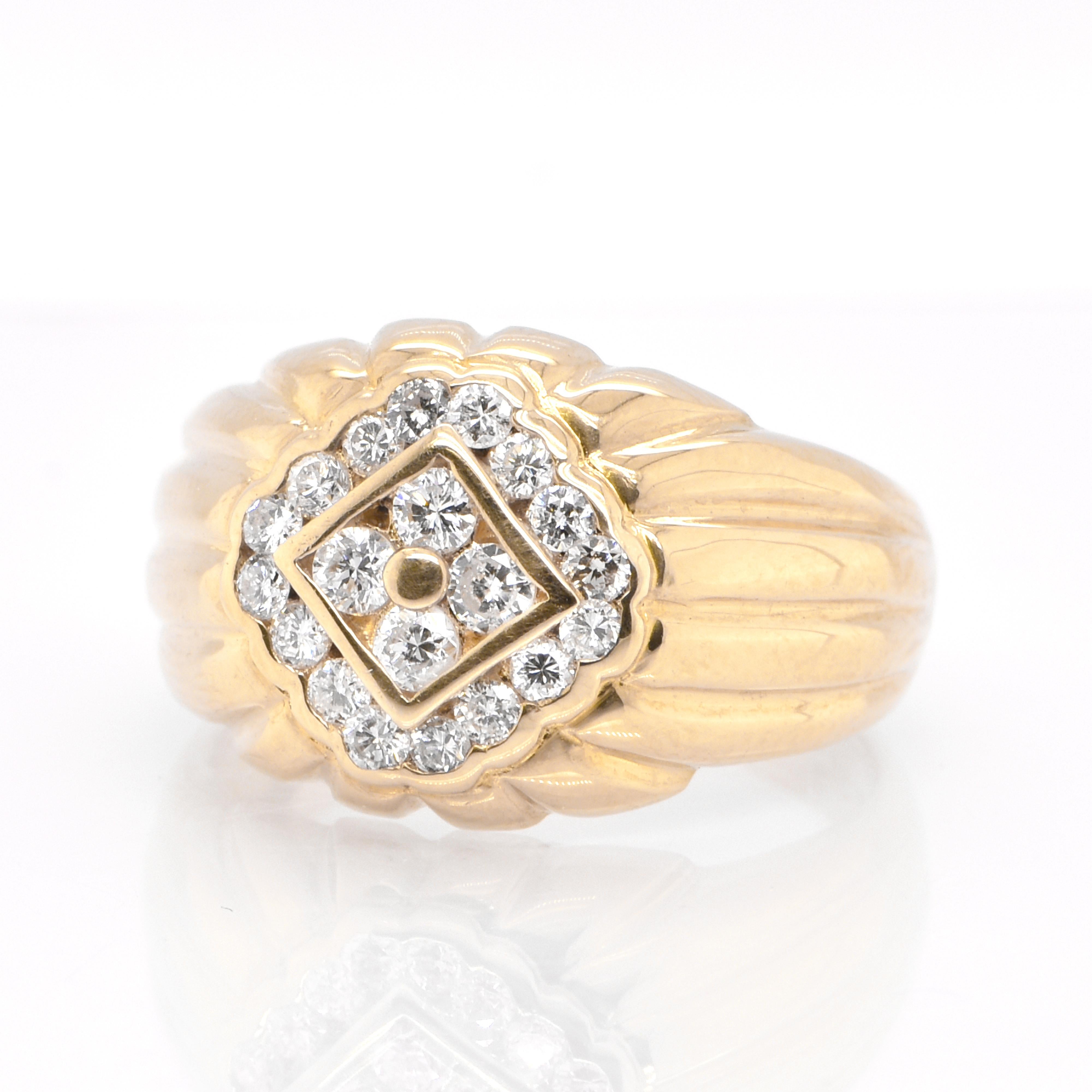 Moderne Signature en or jaune 18 carats sertie d'un diamant naturel de 0,52 carat en vente