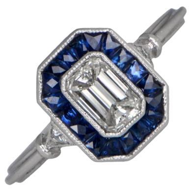 Bague de fiançailles avec diamant taille émeraude 0,52 carat, clarté VS1, halo de saphirs, platine