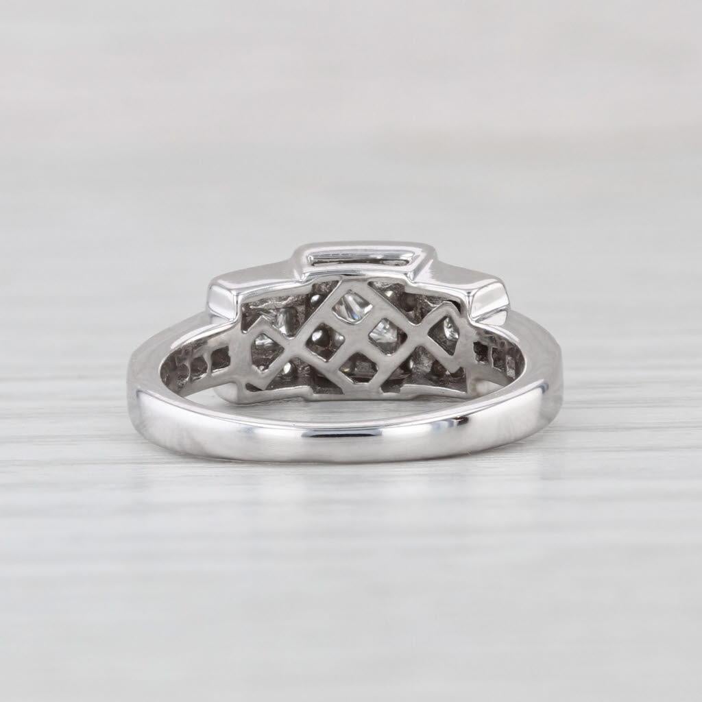 Taglio princess 0.52ctw Diamond Engagement Ring 14k White Gold Size 5.5 3-Stone Halos in vendita