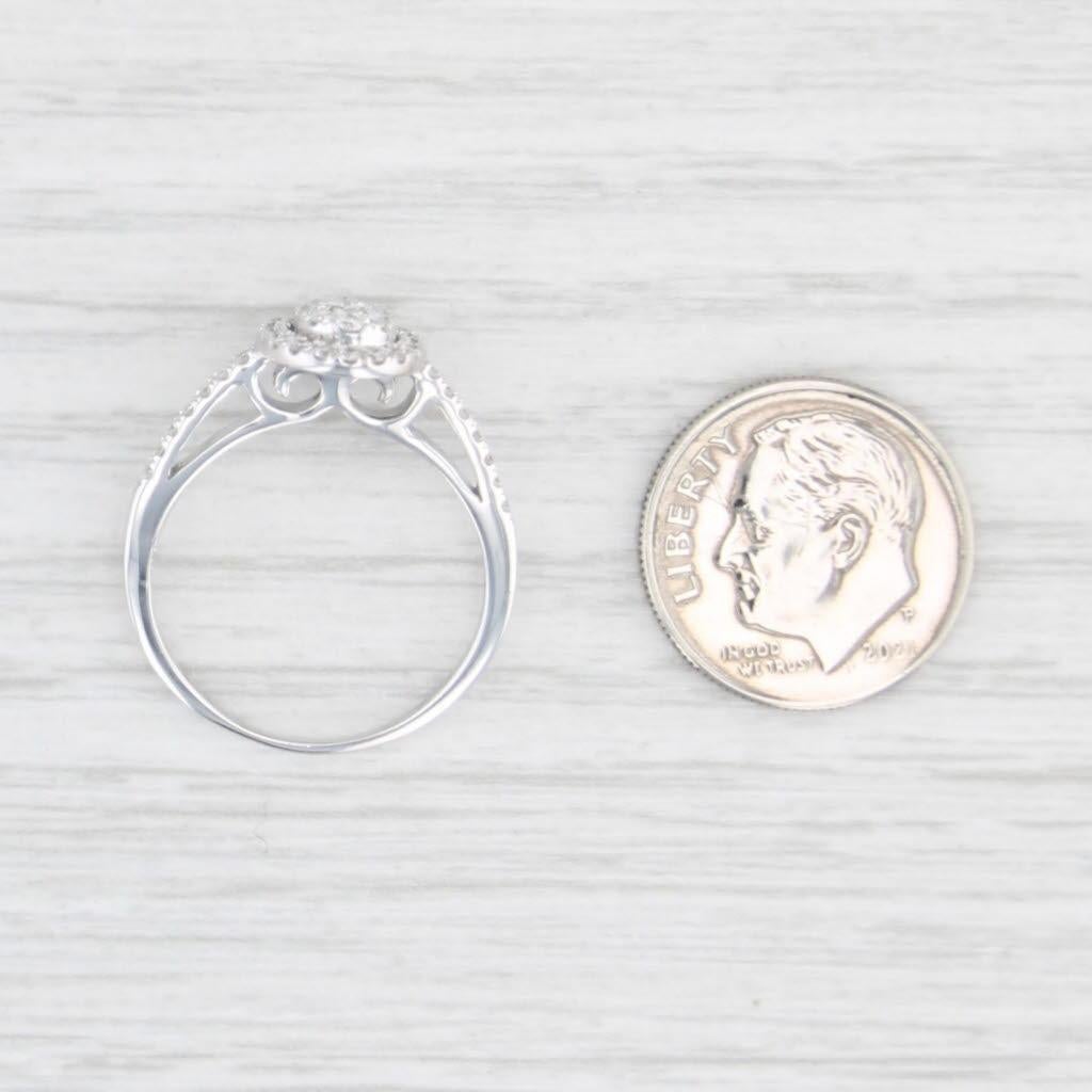 0.52ctw Diamond Halo Engagement Ring 14k White Gold Size 7 Cathedral Band en venta 2