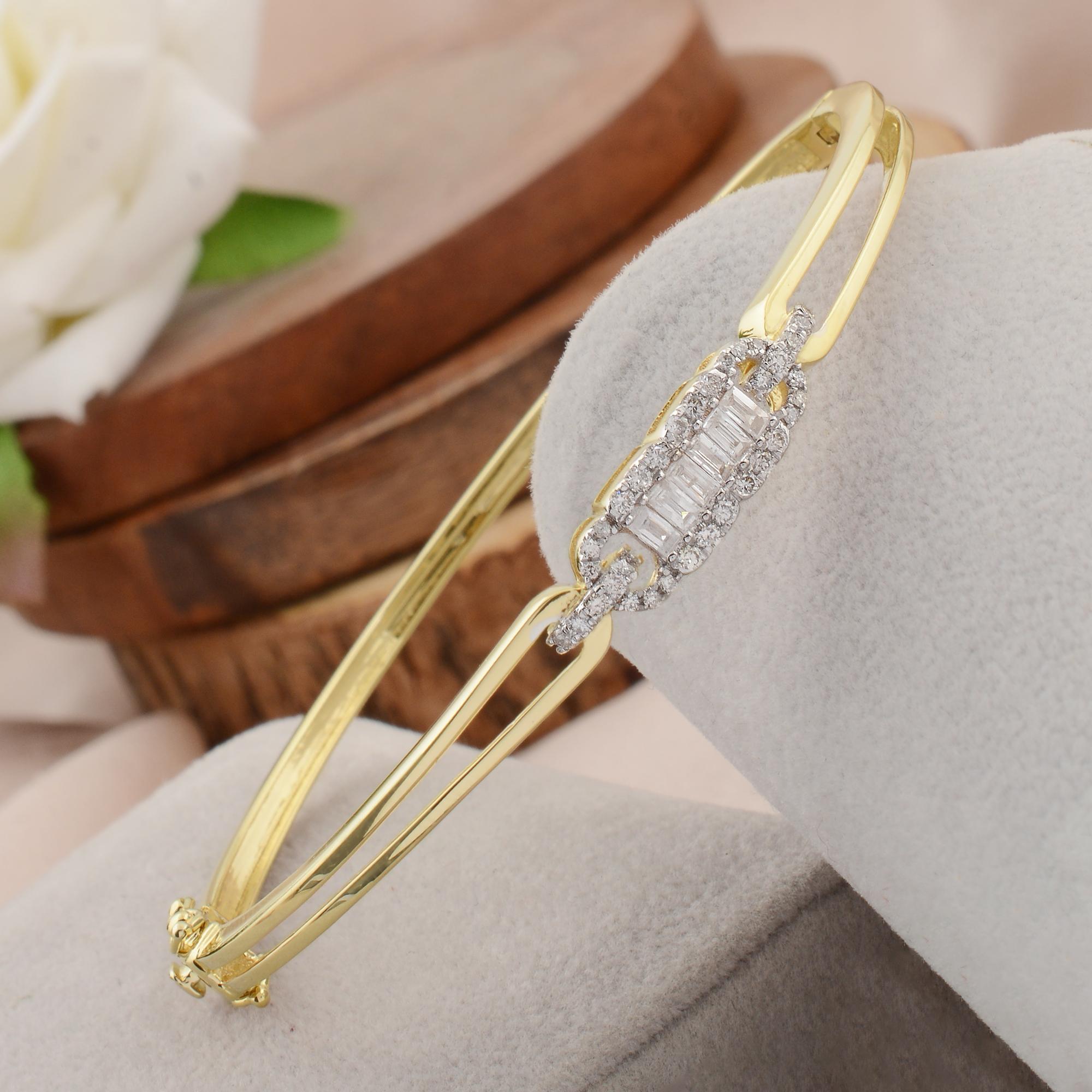 Taille baguette Bracelet de diamants baguette de 0,53 carat, pureté SI, couleur HI, en or jaune 18 ct. en vente