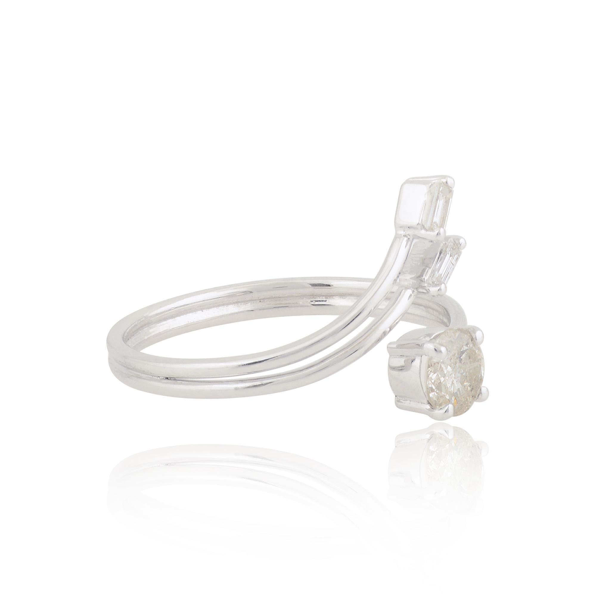 For Sale:  0.53 Carat SI Clarity HI Color Round Baguette Diamond Ring 10 Karat White Gold 3