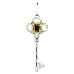 Pendentif clé de 0,53 cts de diamants