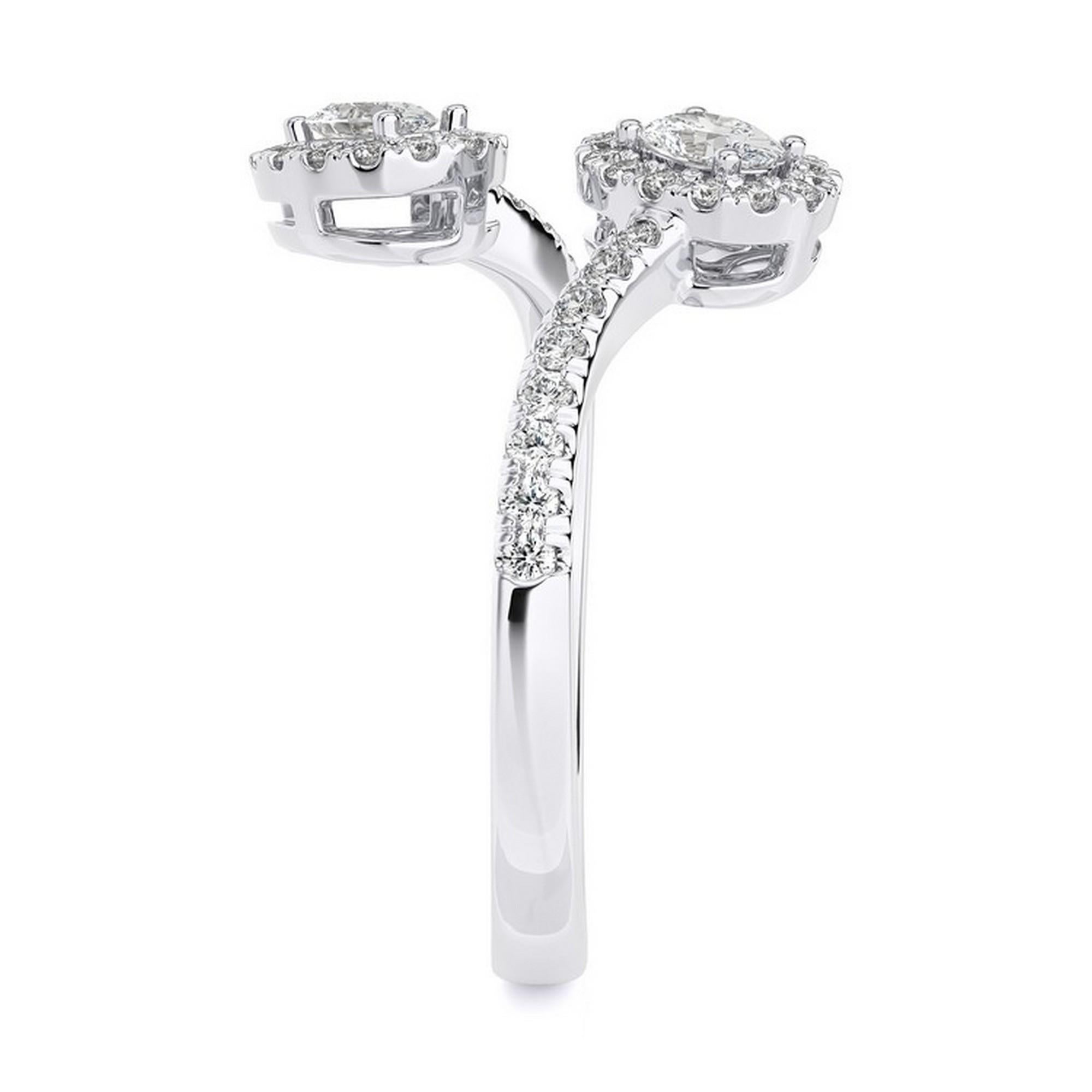 Round Cut 0.53 CTW Round & Oval Diamonds 14K White Gold Classic Collection Finger Ring For Sale