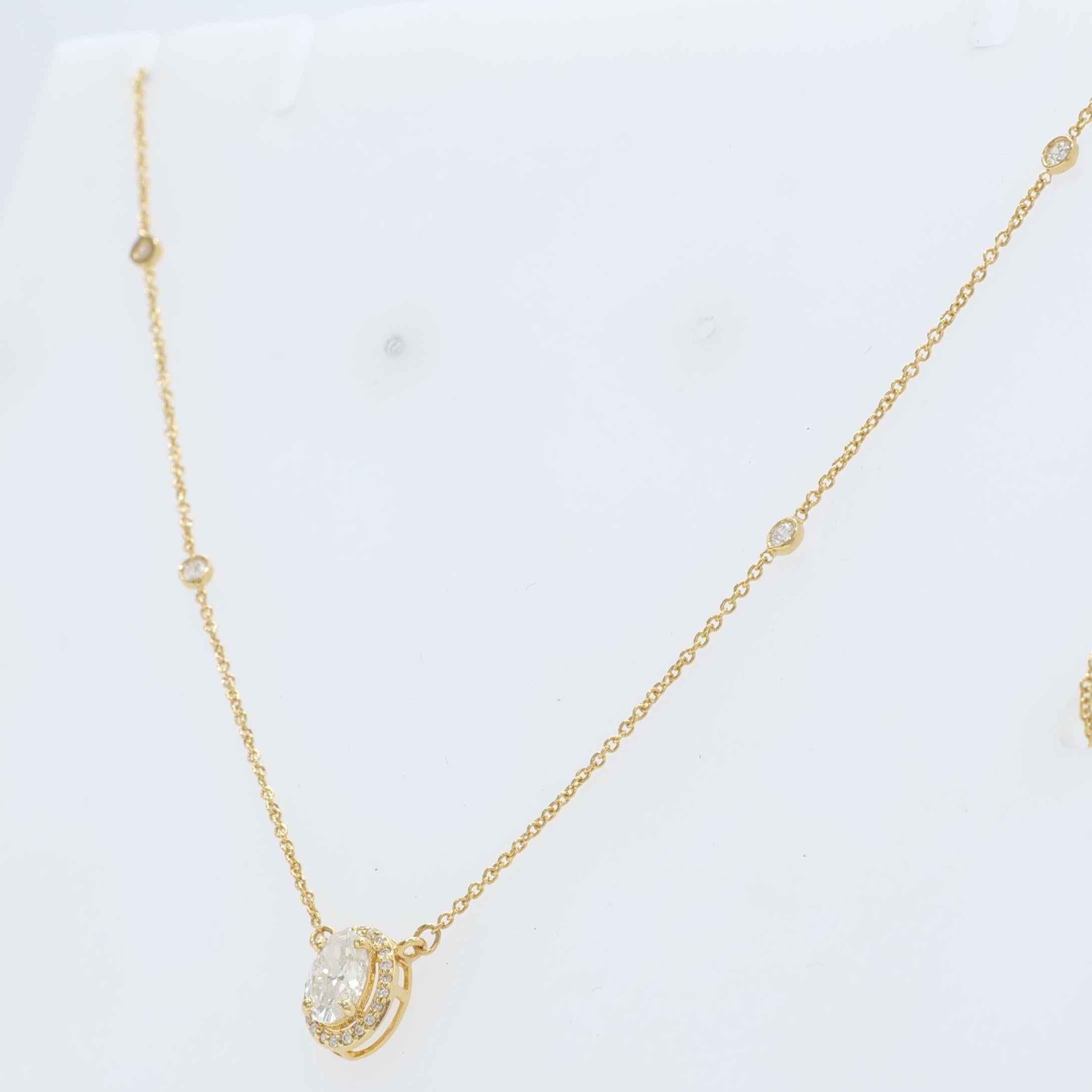 Donna Collana ovale con diamanti naturali in oro massiccio 14 carati (certificato) in vendita