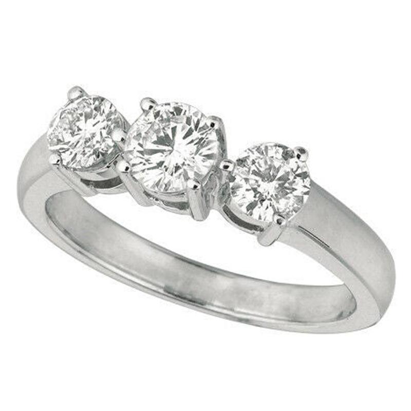 For Sale:  0.54 Carat 3 Stone Natural Diamond Ring G SI 14K White Gold