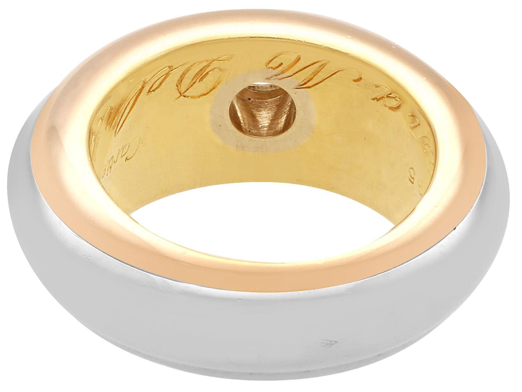 Cartier Diamant und 18k Tri-Color Gold Solitär Ring für Damen oder Herren im Angebot