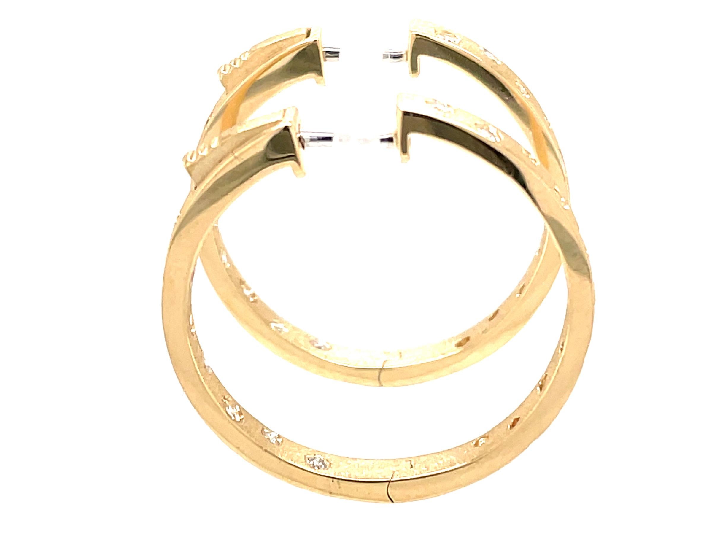 0,54 Karat Diamant Einbau-Ohrringe aus Gelbgold mit Kreis-Creolen im Zustand „Neu“ im Angebot in Great Neck, NY